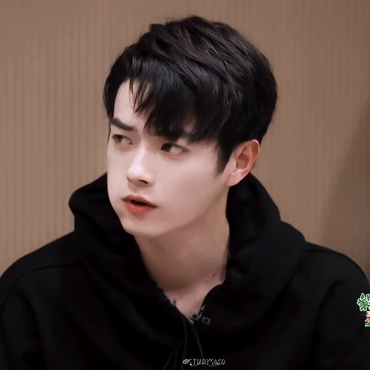 许凯简直就是表情包功夫了得!