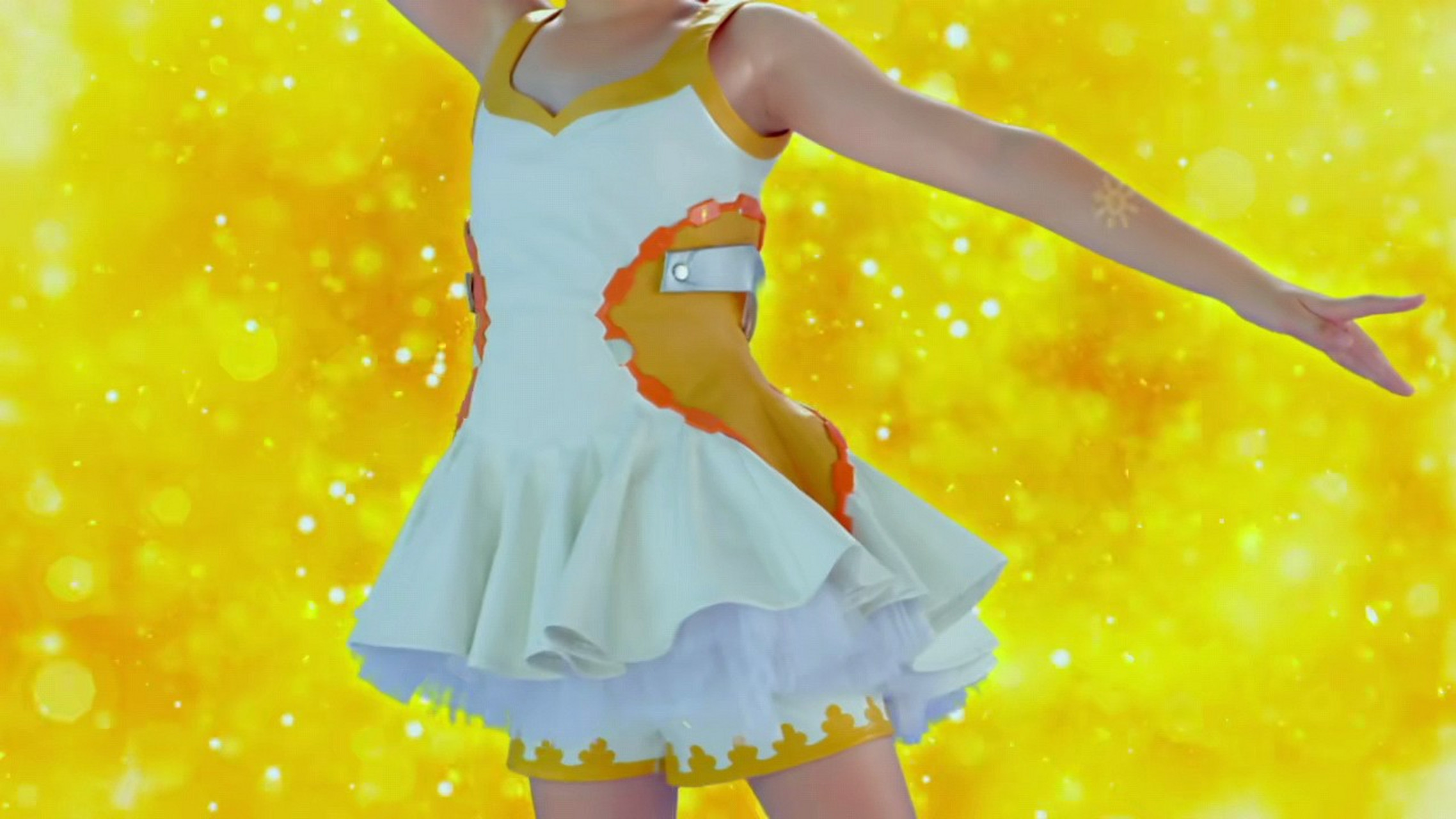 芮闪天女穿的背心小裙子真的很好看