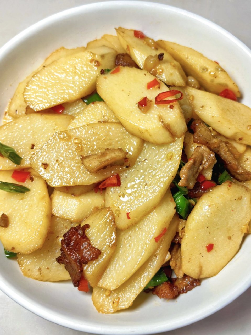 一定要做一些山药炒肉给孩子吃吃