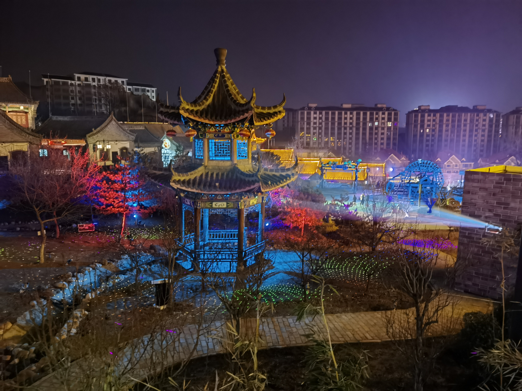 山西阳泉夜景图片