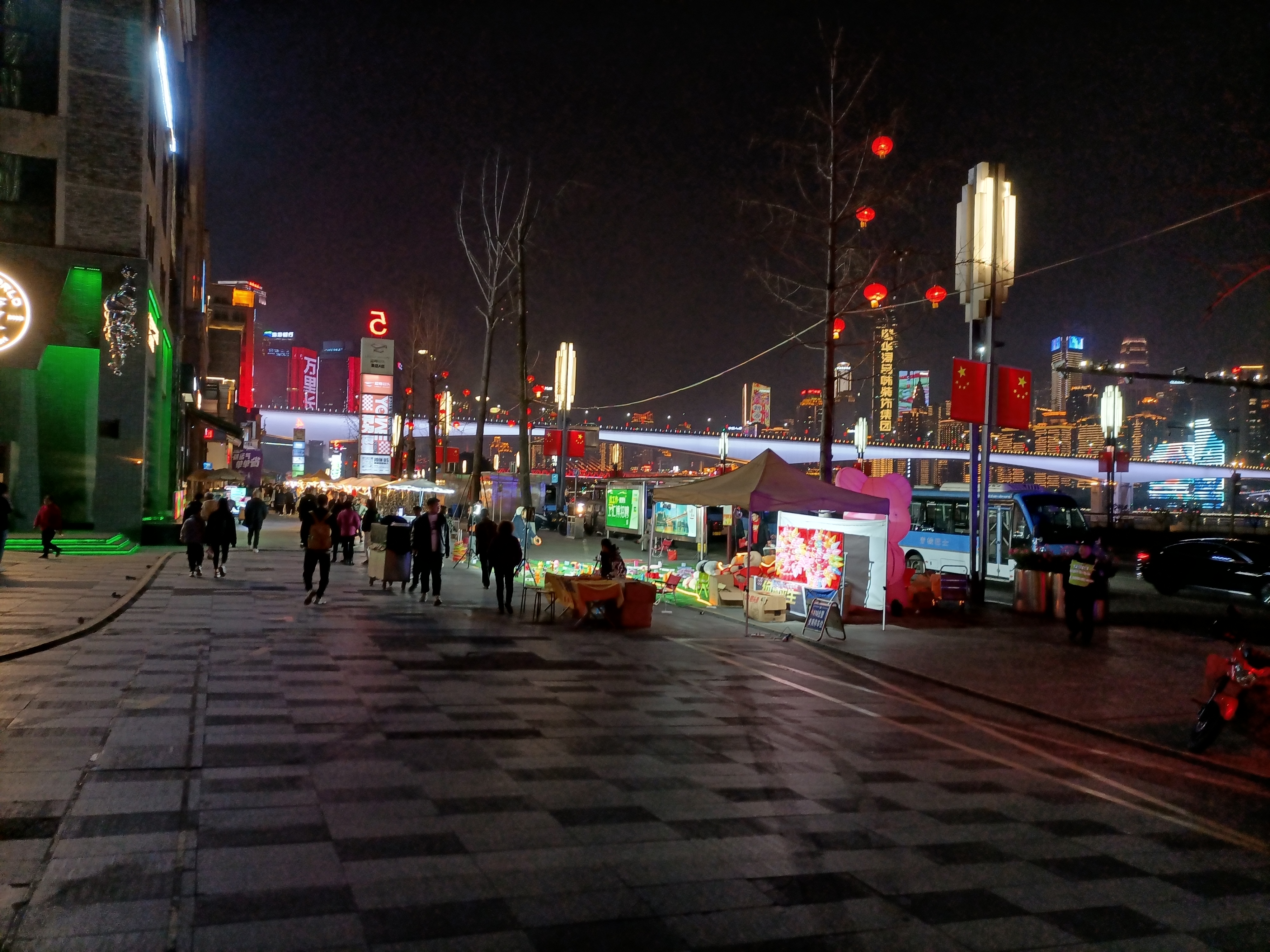 重庆北滨路夜景图片