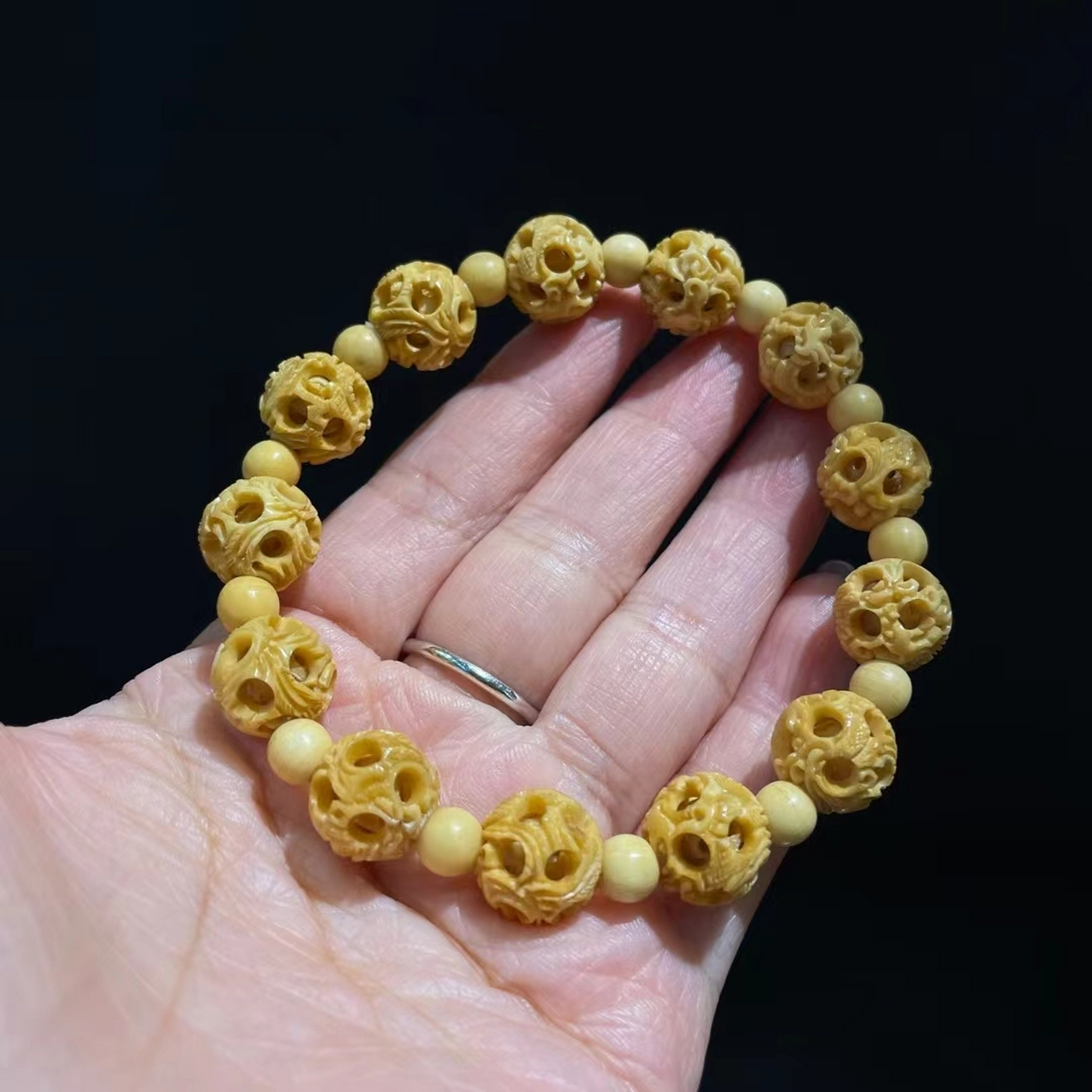 猛犸象牙鬼工球手串