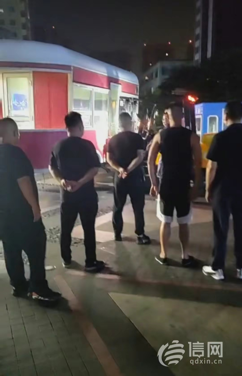 即墨宝龙广场特色外摆申请遇阻 租户50万租金要打水漂  信网6月28日讯