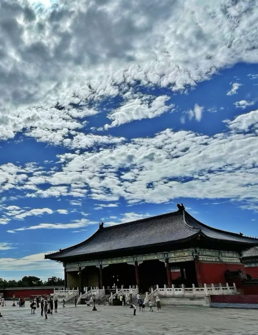 华北平原燕山脚下的一些建筑