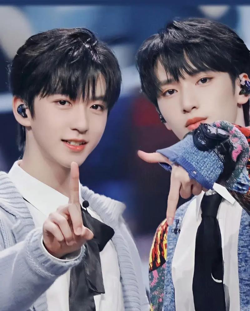 翔霖cp图来了! (下期想看哪些cp,打在评论区)