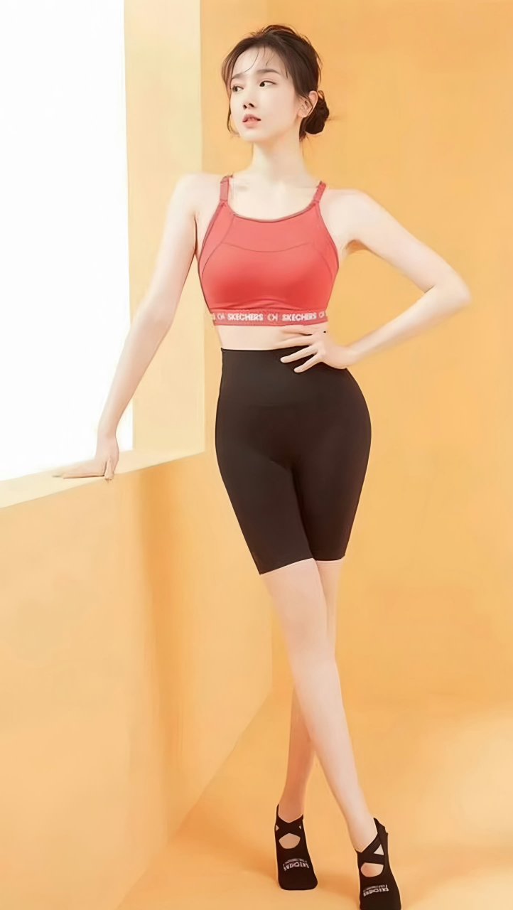 陈小纭健身归来,活力满满!