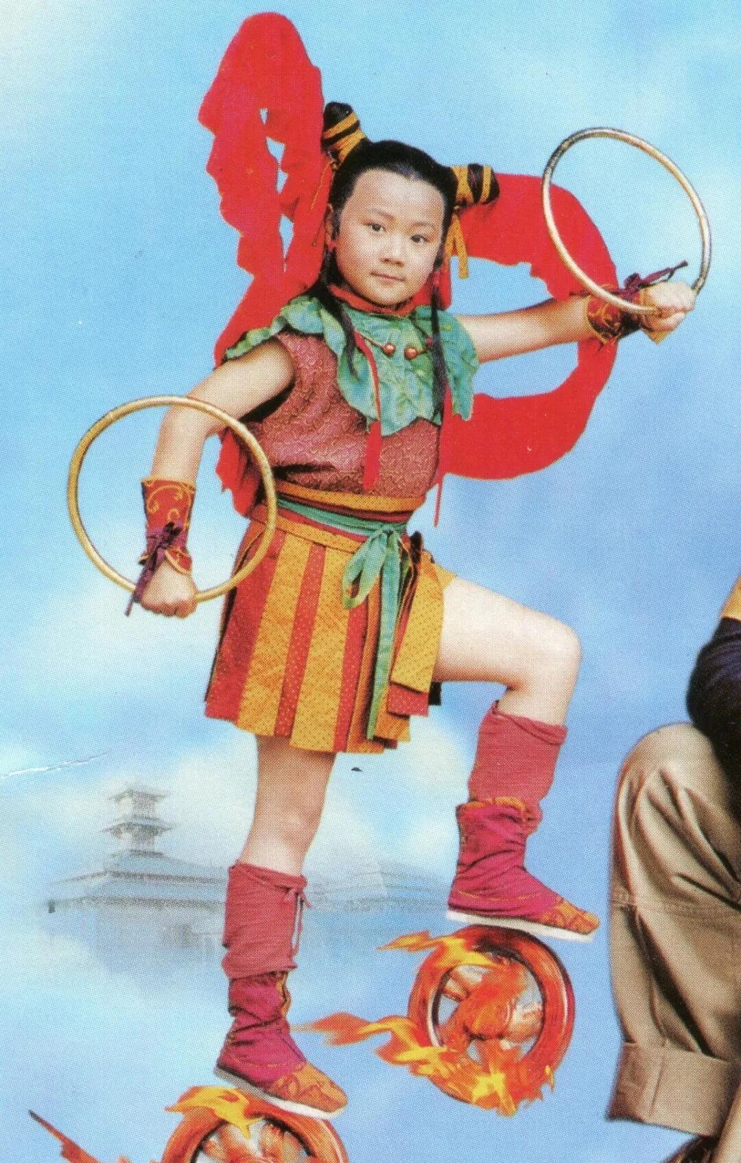 突然想到,曹骏和祖儿的缘分不止是《宝莲灯前传》里的沉香和哪吒