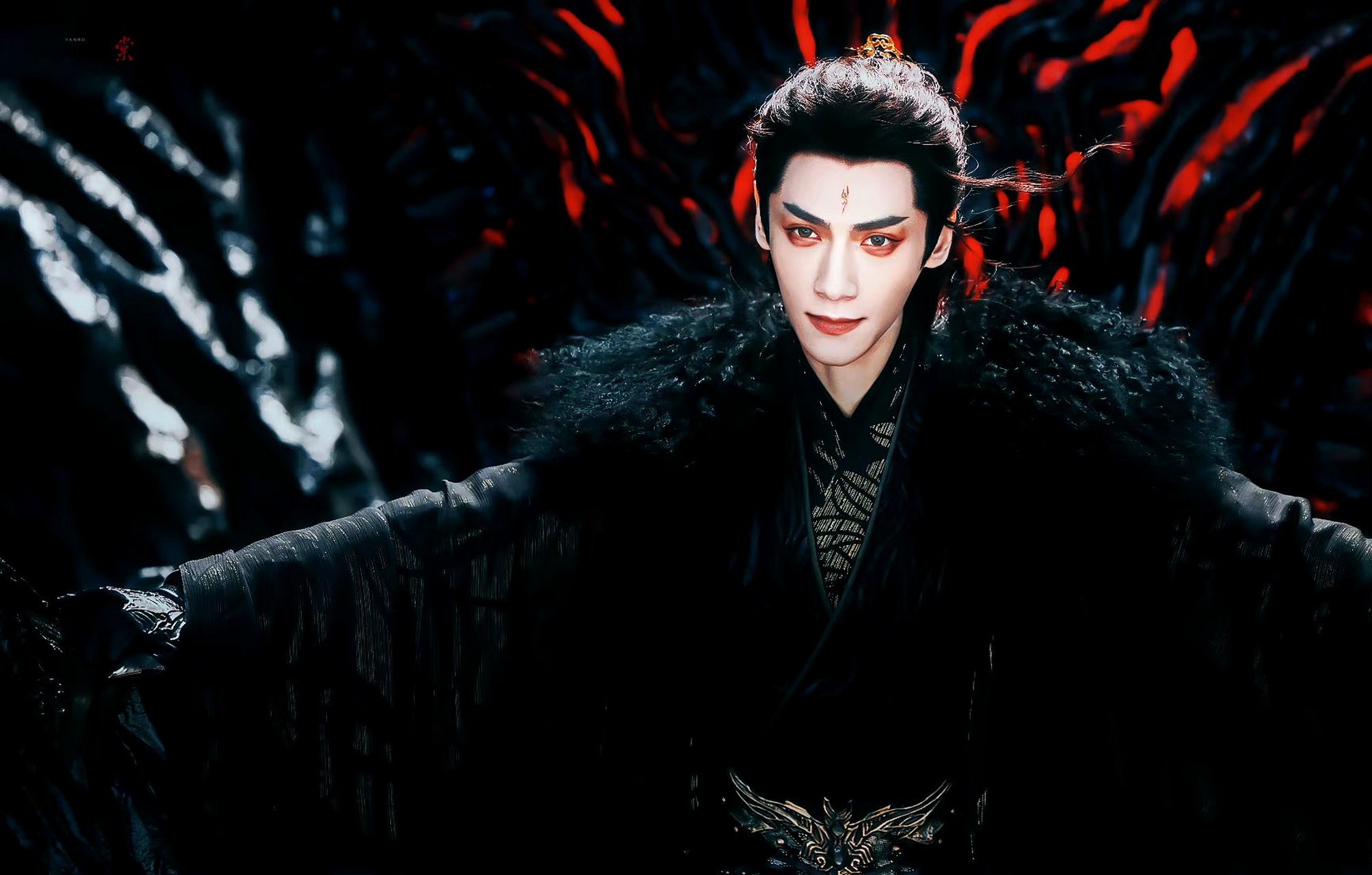 长月烬明# #罗云熙#初代魔神 vs 第三代魔神[舔屏][舔屏][舔屏]  第