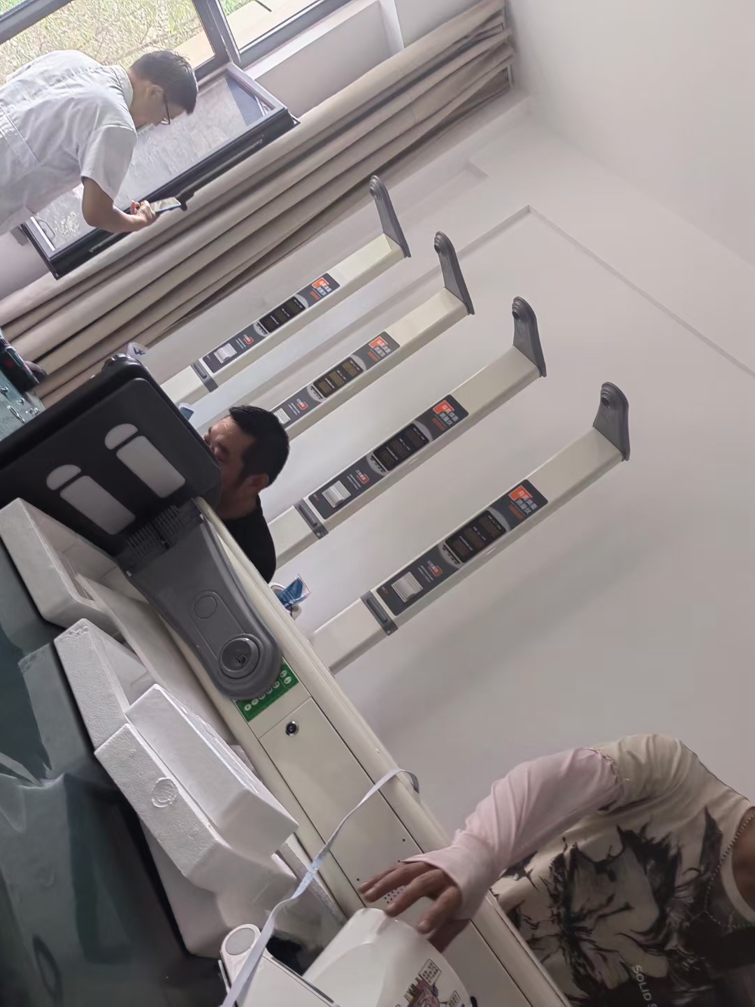 hw-700b型身高体重测量仪,智能体检一体机测量人体身高,体重,体型指数