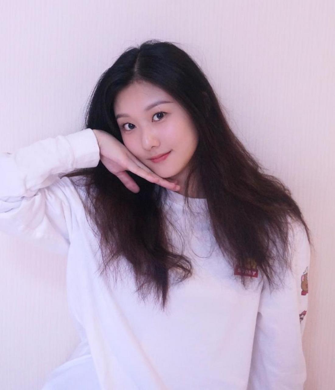 娱乐八卦我最懂#袁雨萱也是杨幂公司力捧的对象,相信看过一年级的人