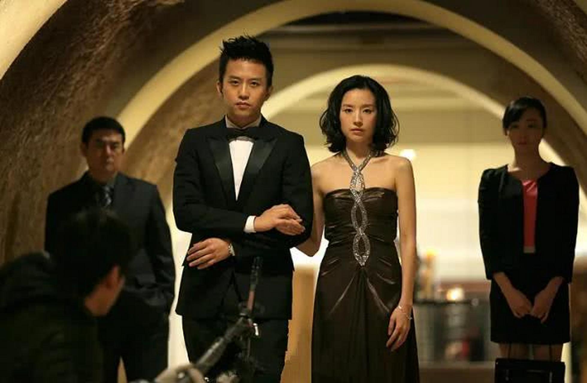 好剧天天看# 《相爱十年》;老周对肖然说:老板,其实你一生都在演戏