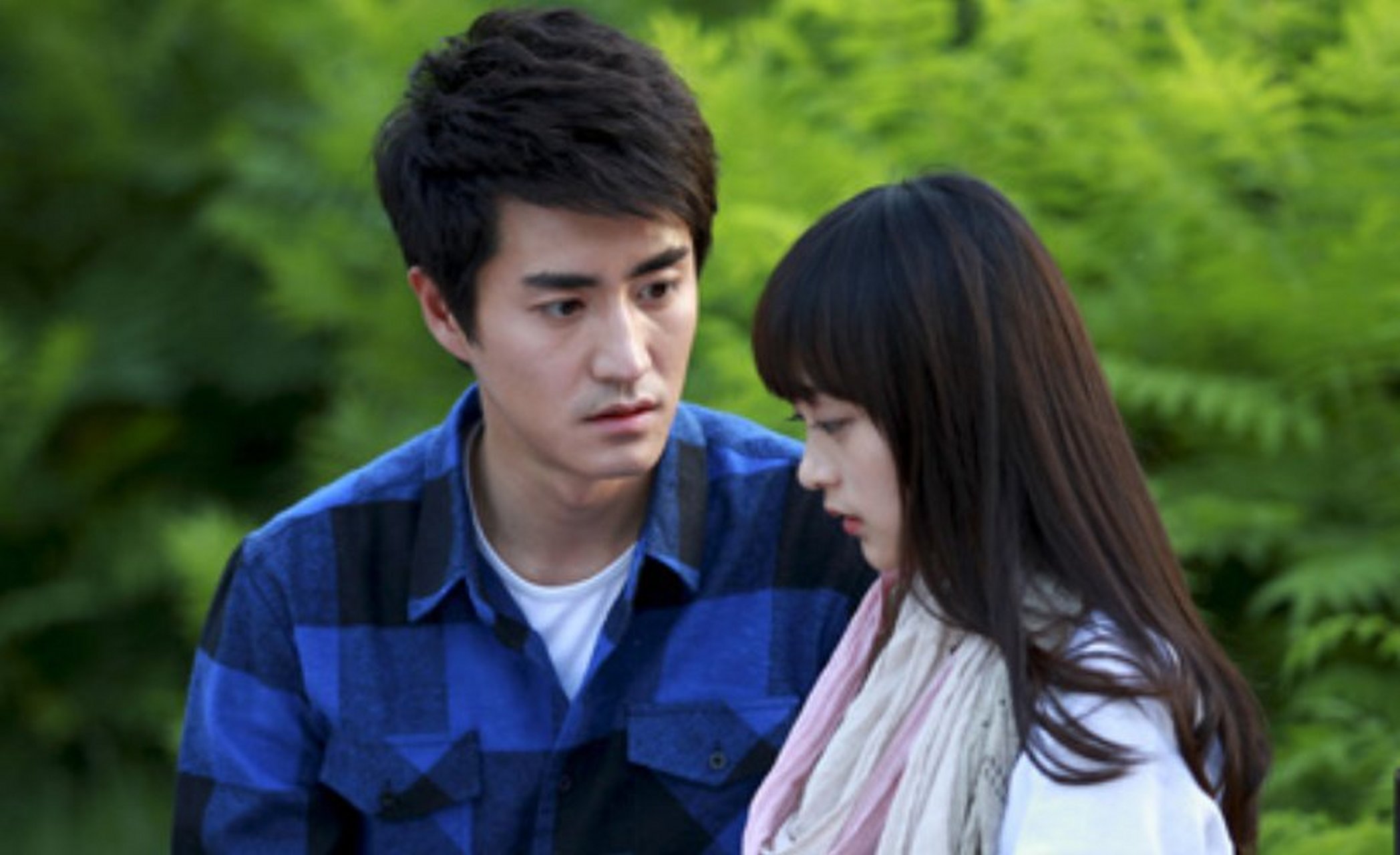 遇见美好# 《匆匆那年》该剧由杨玏,何泓姗,白敬亭领衔主演,该剧主要