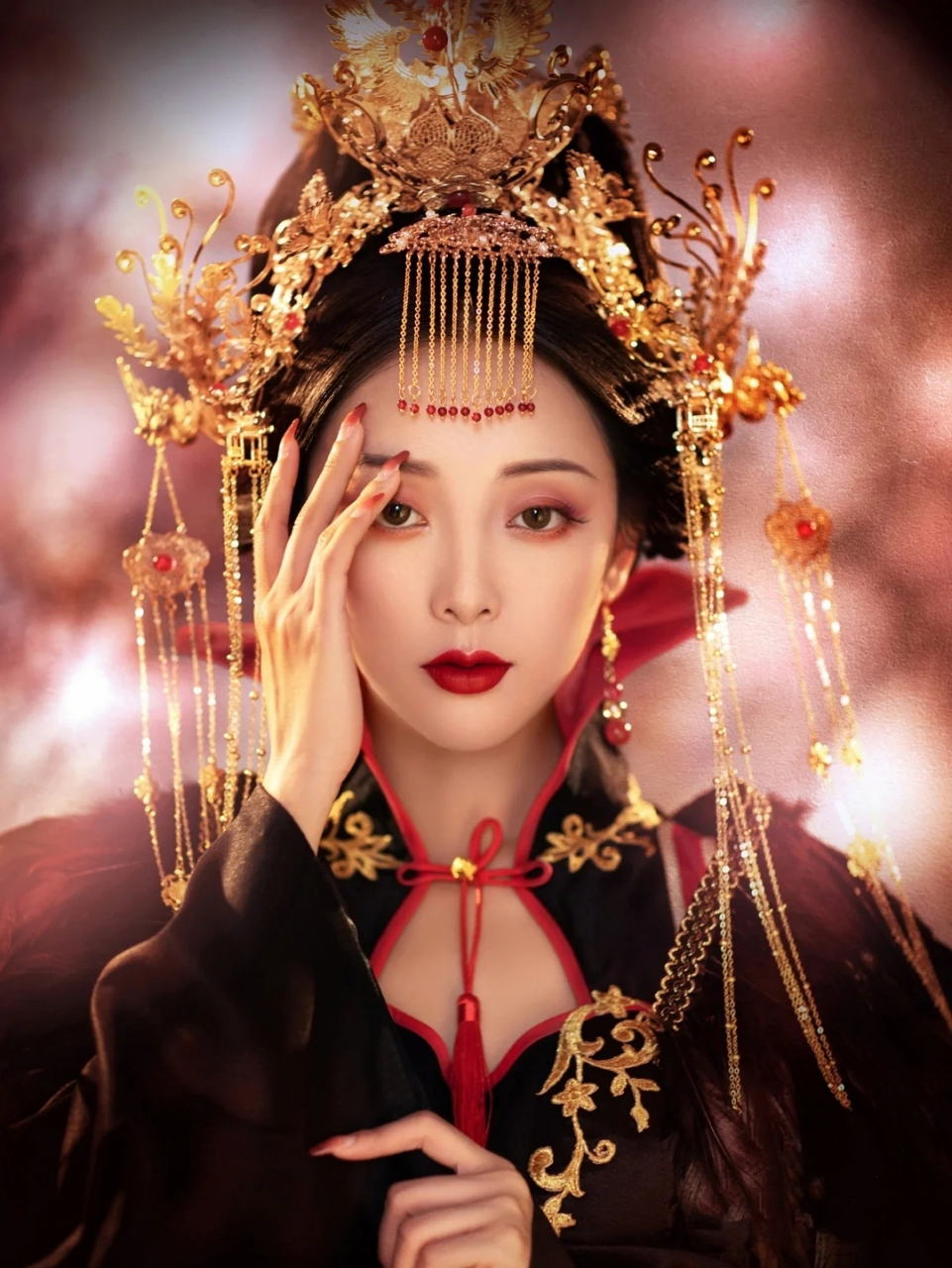 女帝真人版壁纸图片