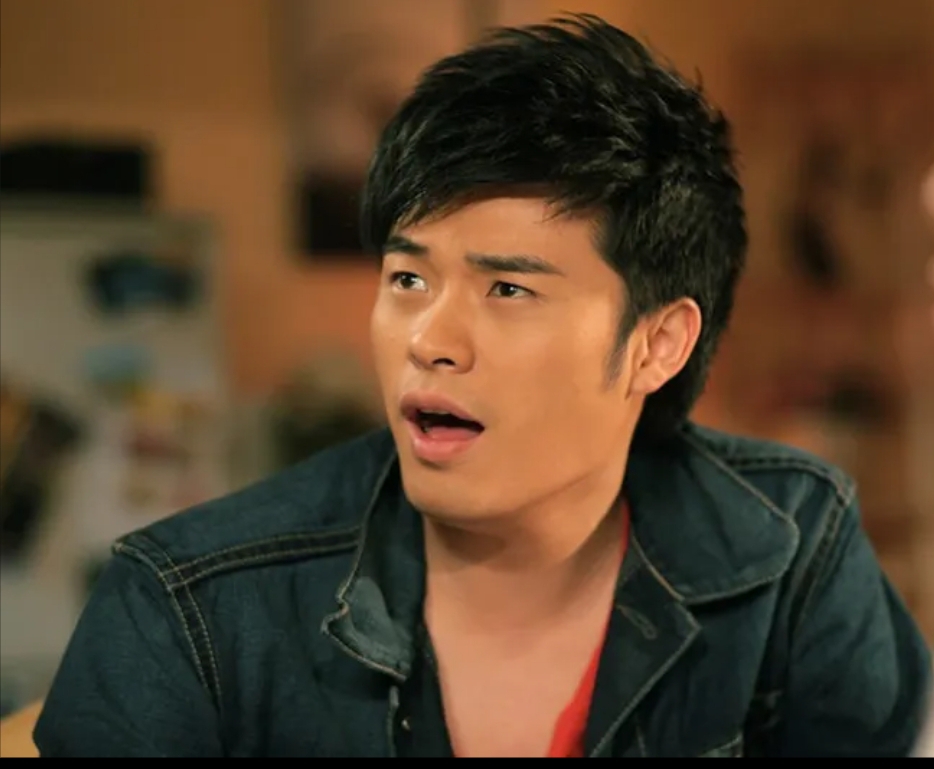 爱情公寓里面的曾小贤已经深入我心,每当看见