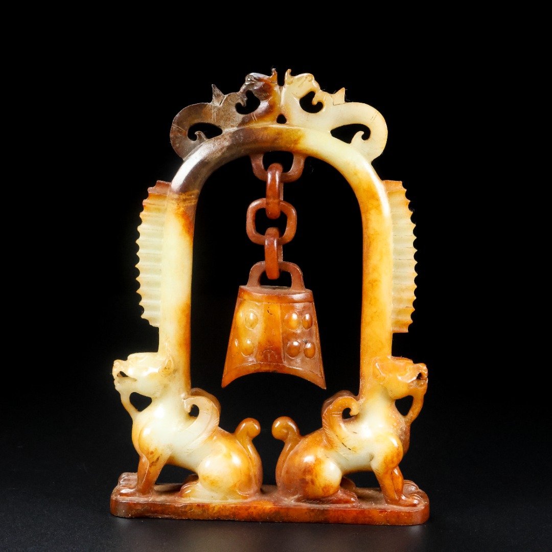 旧藏  和田玉编钟 重334.5克高15.2厘米宽11.2厘米厚2.7厘米