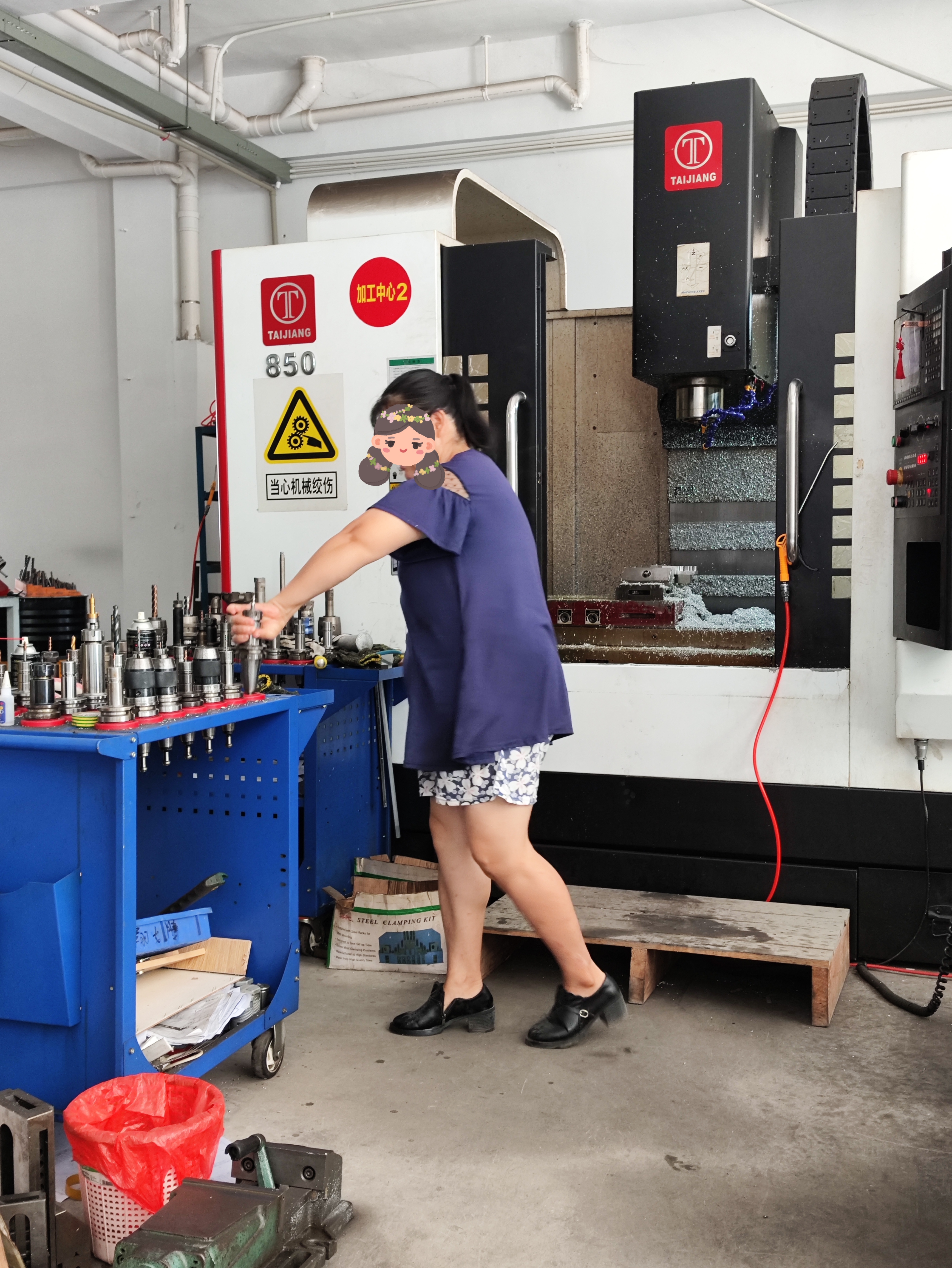 一年多没有去朋友的机加工厂里了,今天来到他的厂