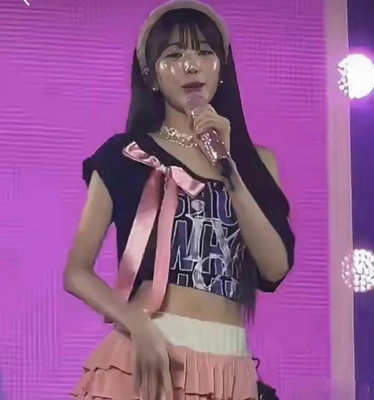 韩国女团真实的样子:漂亮的脸蛋闪闪发光