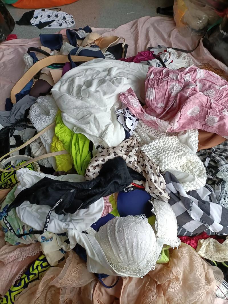 提供上海市上门回收旧衣服旧家电旧书 玩具奢侈品手机