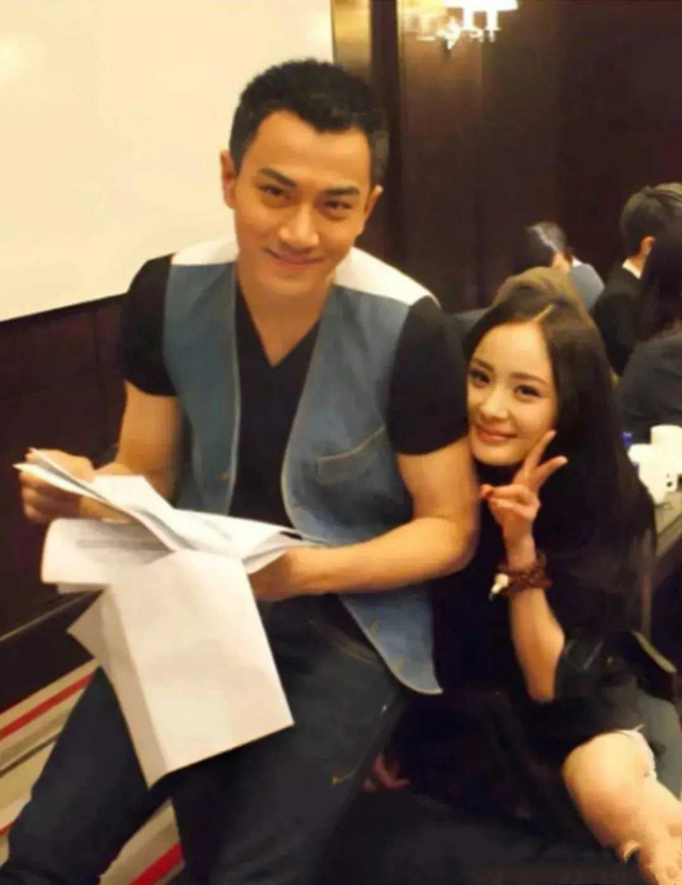 杨幂也想小糯米了,她唯一的条件就是刘凯威如果能把小糯米带着回内地