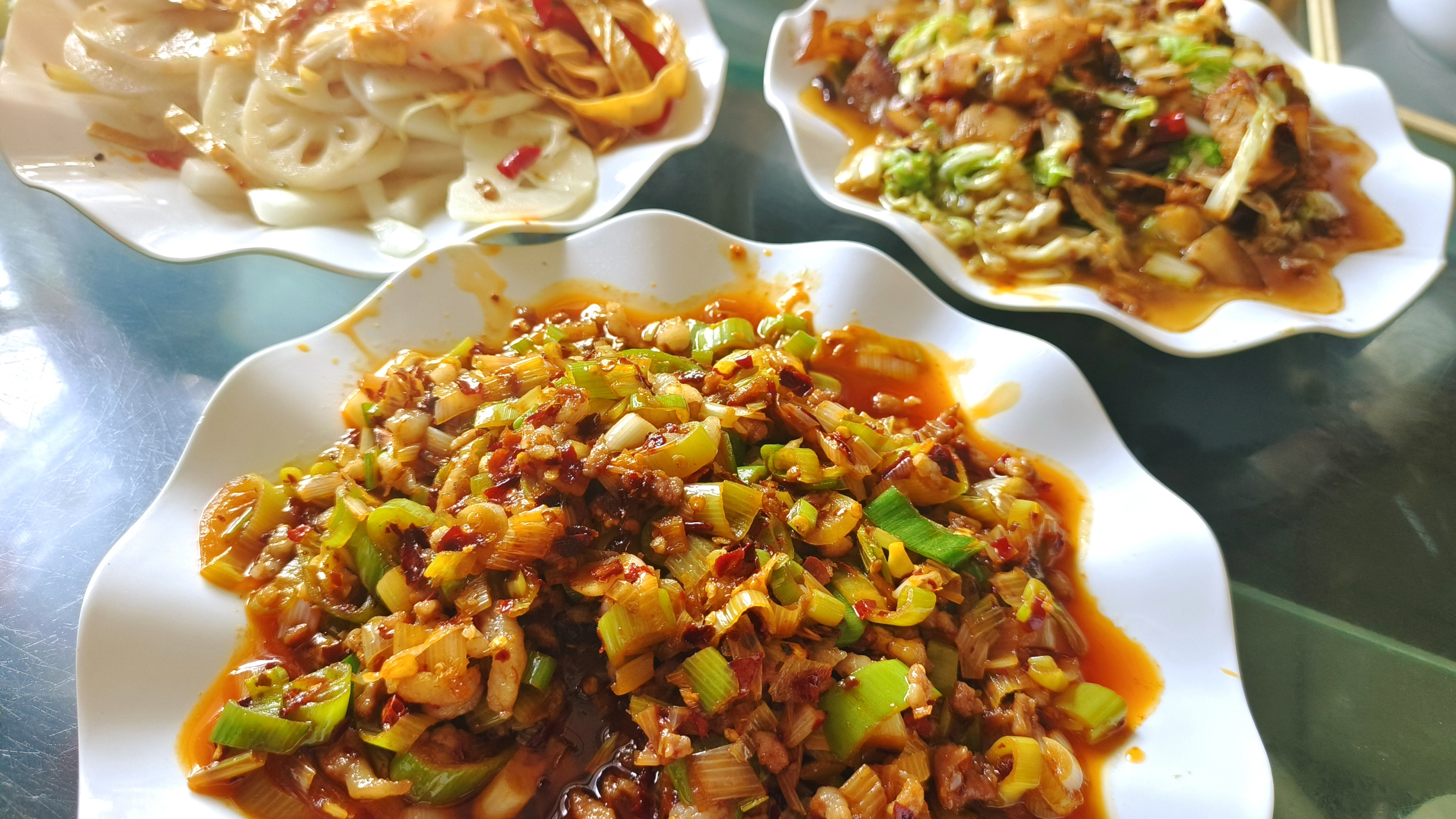 河南濮阳范县濮城的特色美食:杂拌和肉沫辣椒,配上馒头你能吃几碗?