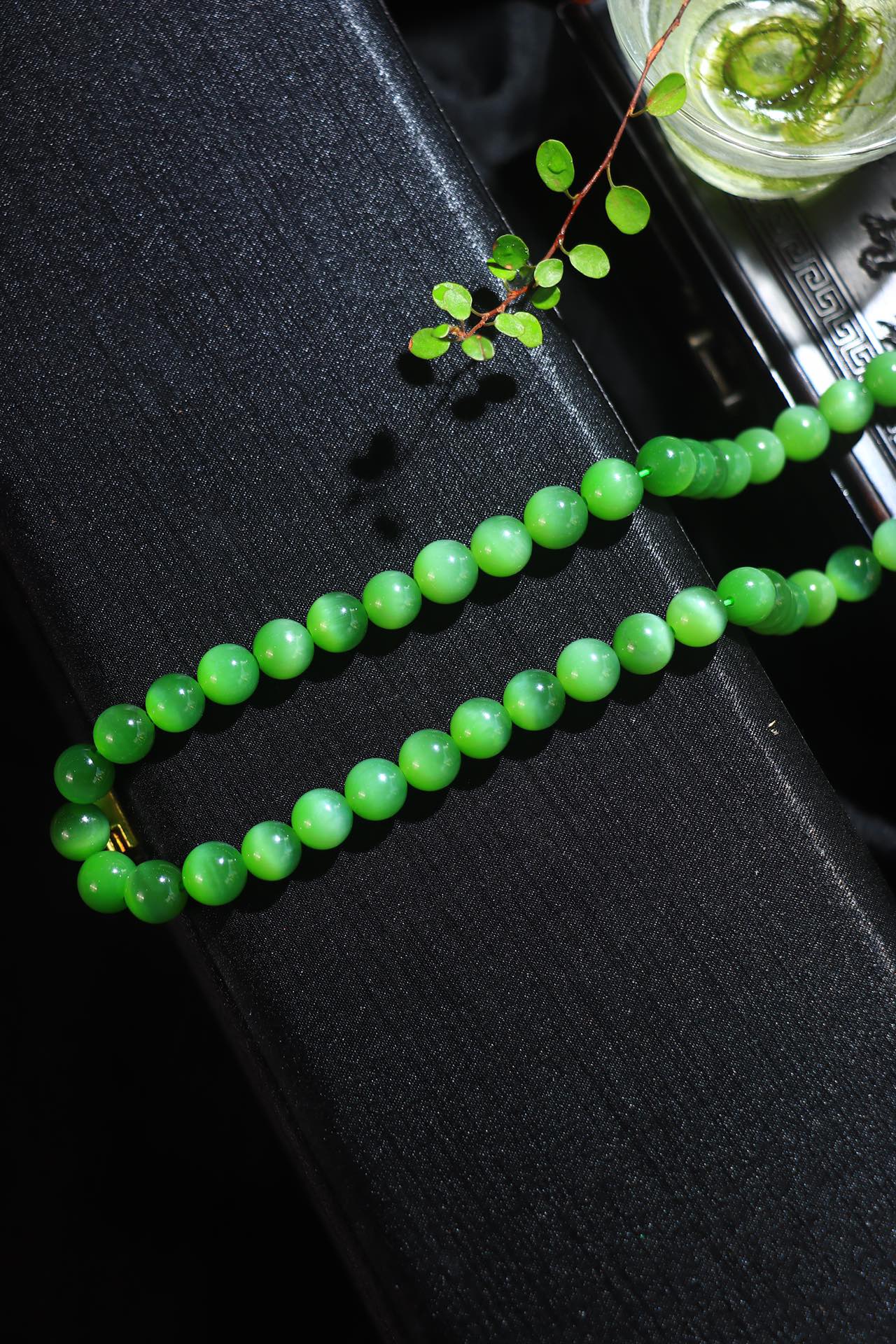 和田玉冰底碧玉猫眼项链 俄碧 玉质温润细腻 佩戴舒适～间关莺语花底