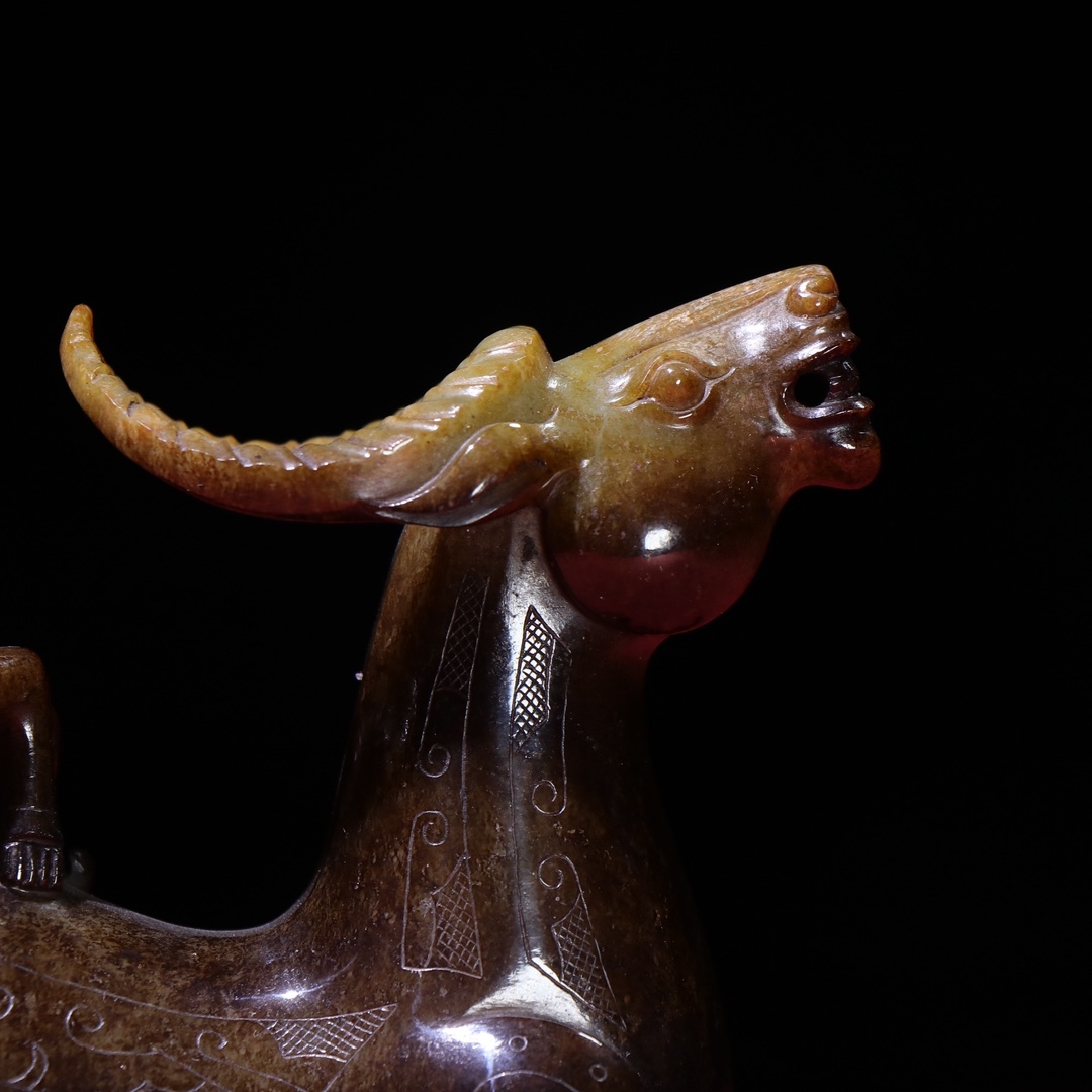 h旧藏,汉代和田玉水银沁玉牛摆件, 包浆厚重