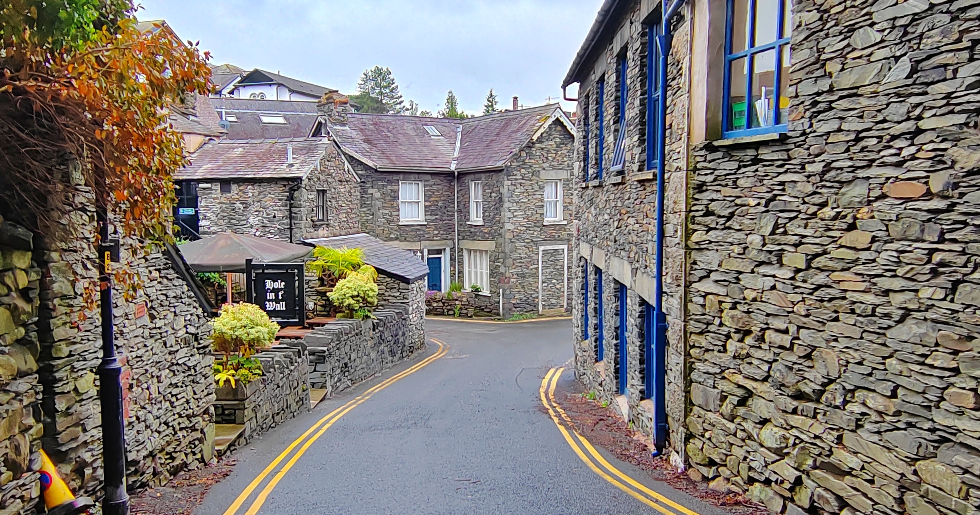 到曼彻斯特一定要去温德米尔小镇看看,这是个紧邻温德米尔湖,充满童话