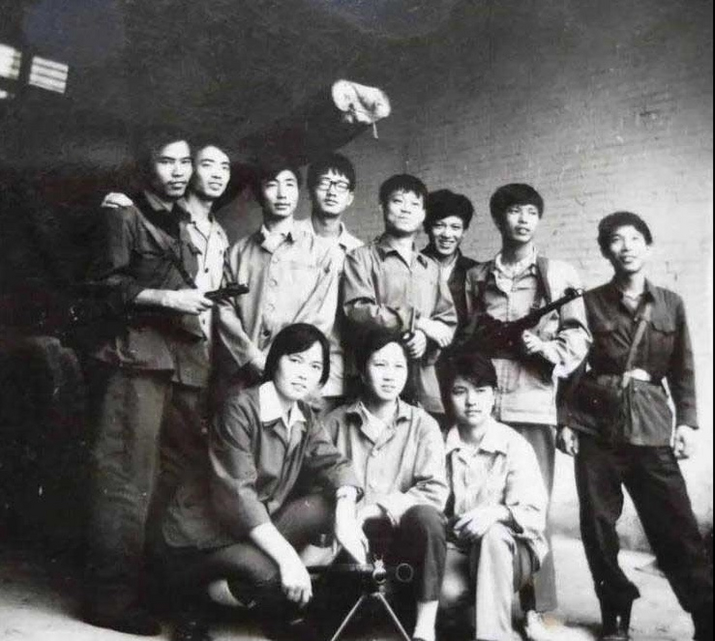 全国最大一场武斗是1967年7—8月间在重庆发生的杨家坪武斗,出动军舰