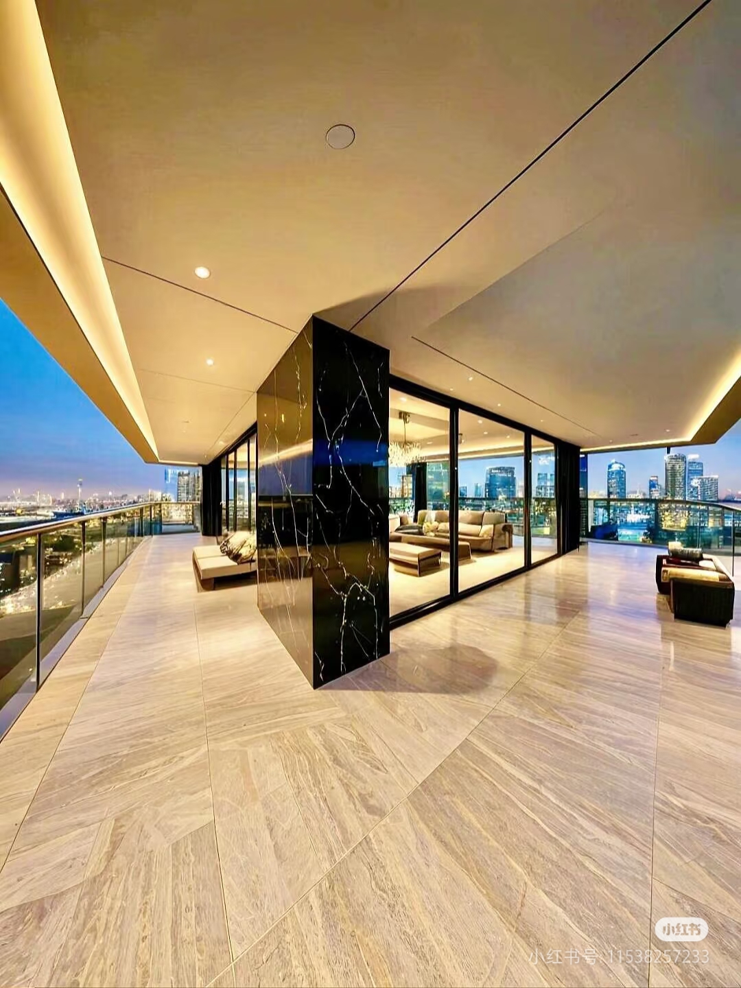 成都金融城廊轴上的四代住宅大平层1户3花园离金融"城"錐近的四代豪宅