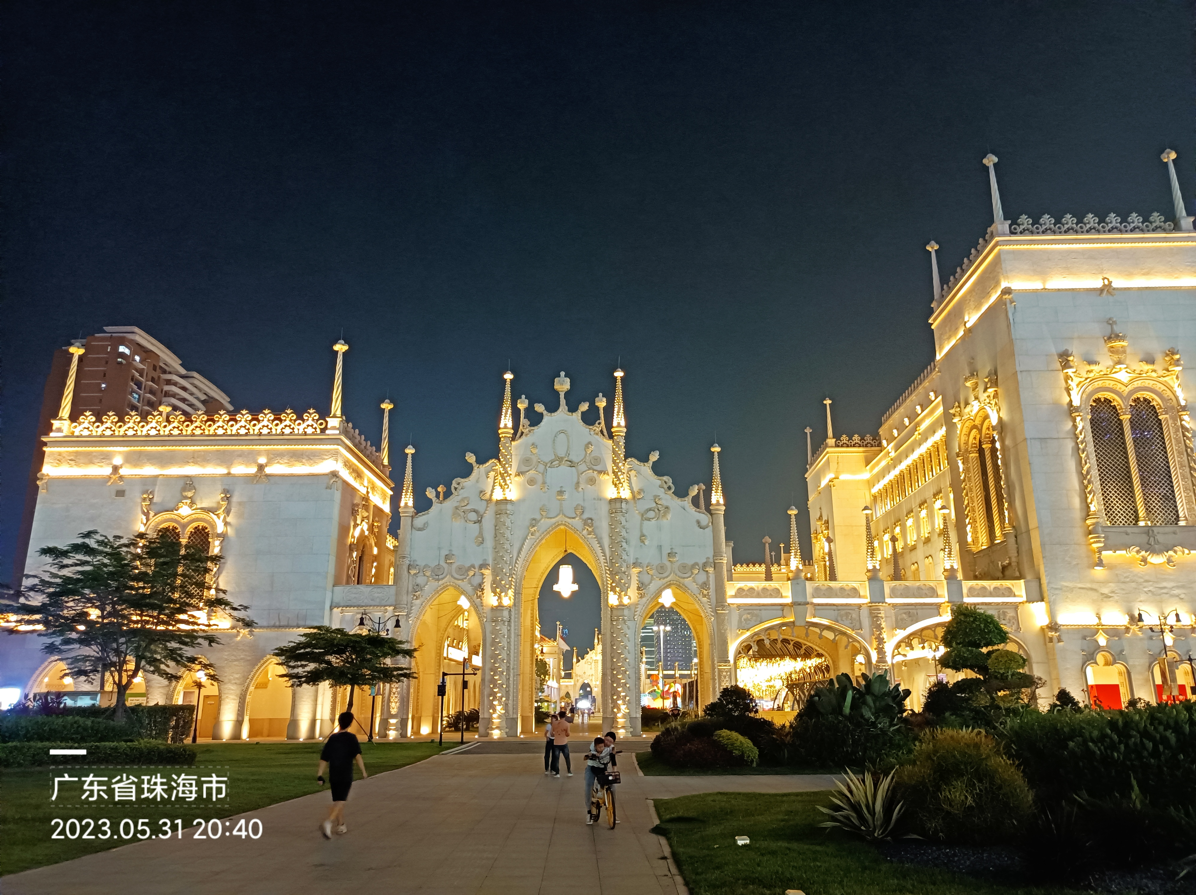 珠海横琴口岸:与众不同的夜景