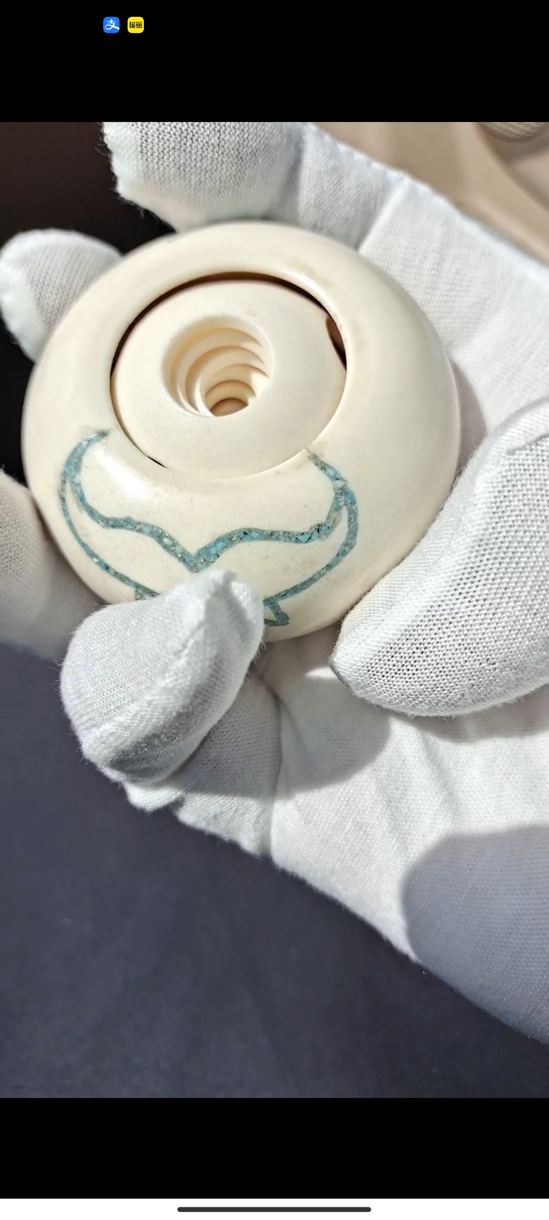 玲珑转运珠手把件,真是太美了!它不仅外观精致,而且寓意着好运和幸福.