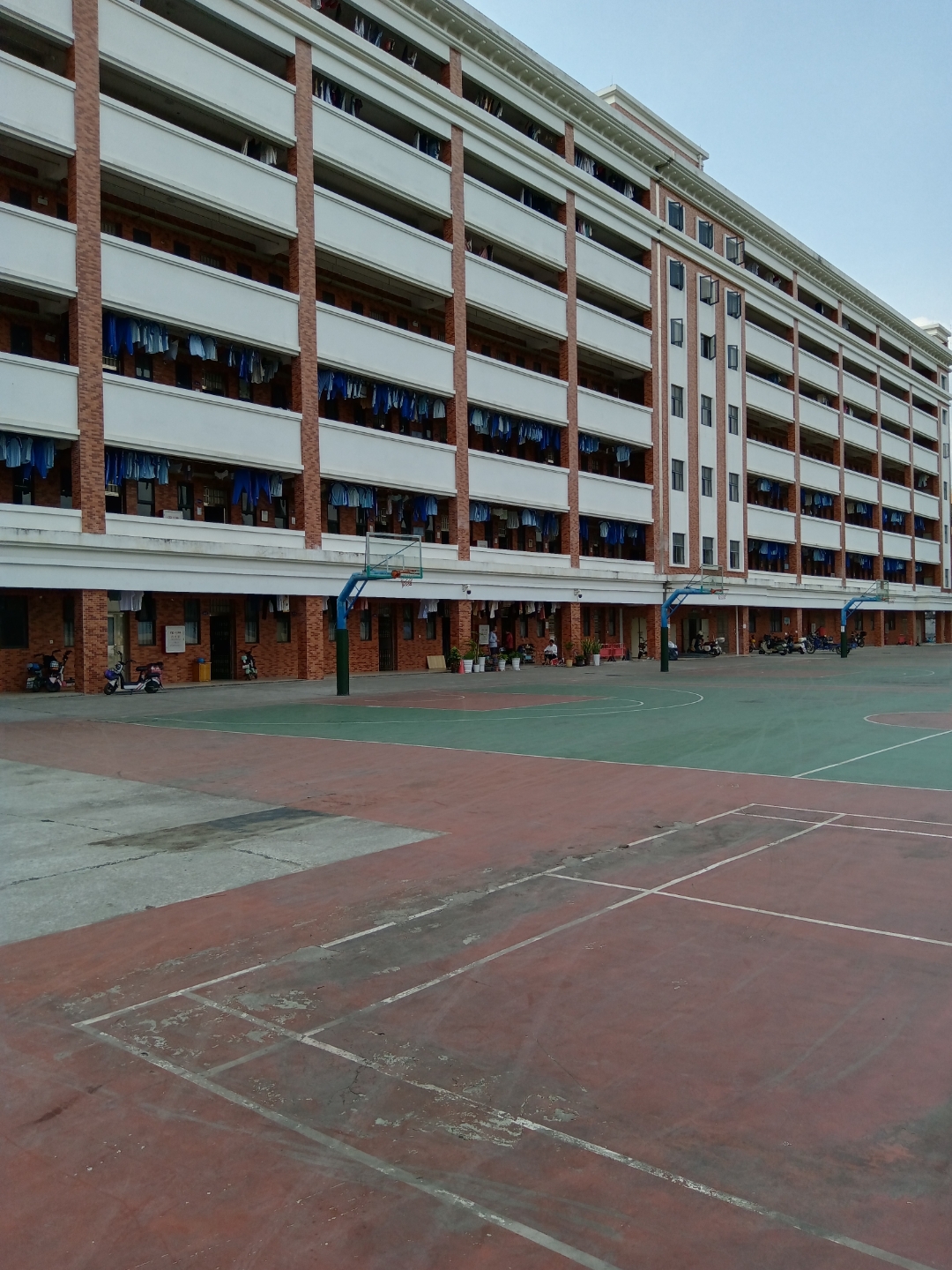 市南磨房中学图片商丘宋城中学三河以诺学校蕲春县濒湖晨光学校南宁市