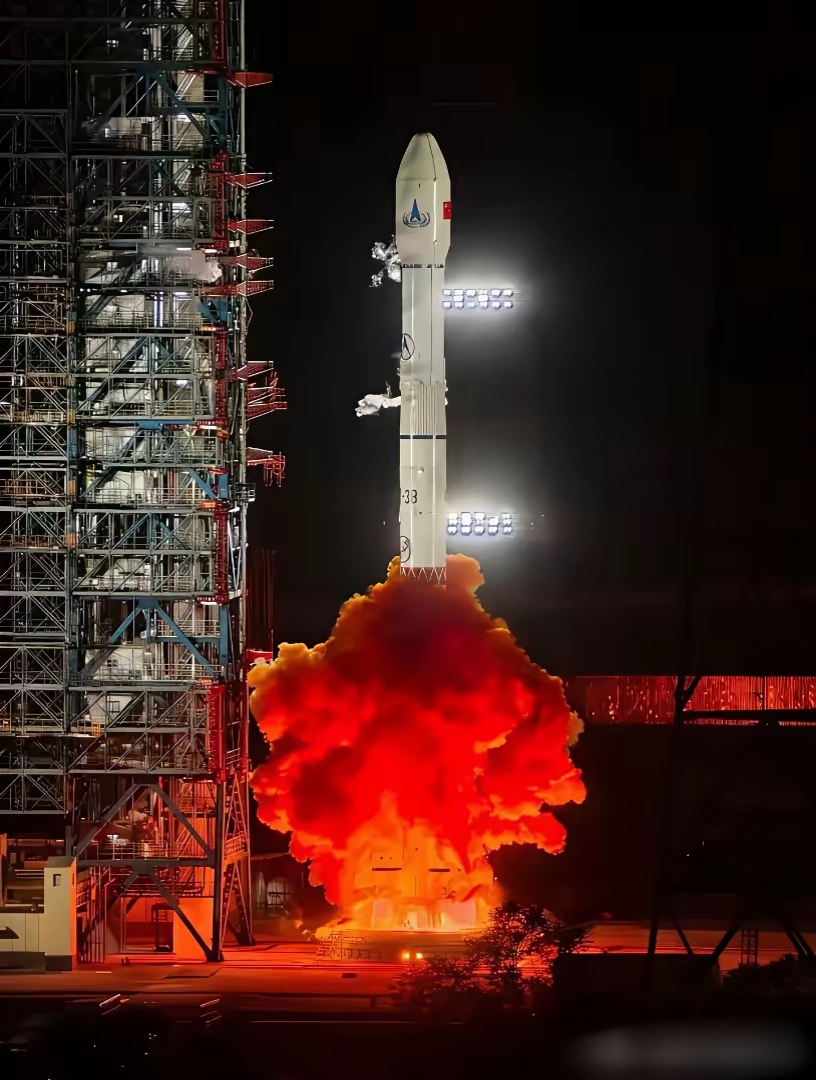 蓝箭航天：朱雀三号火箭发射入轨