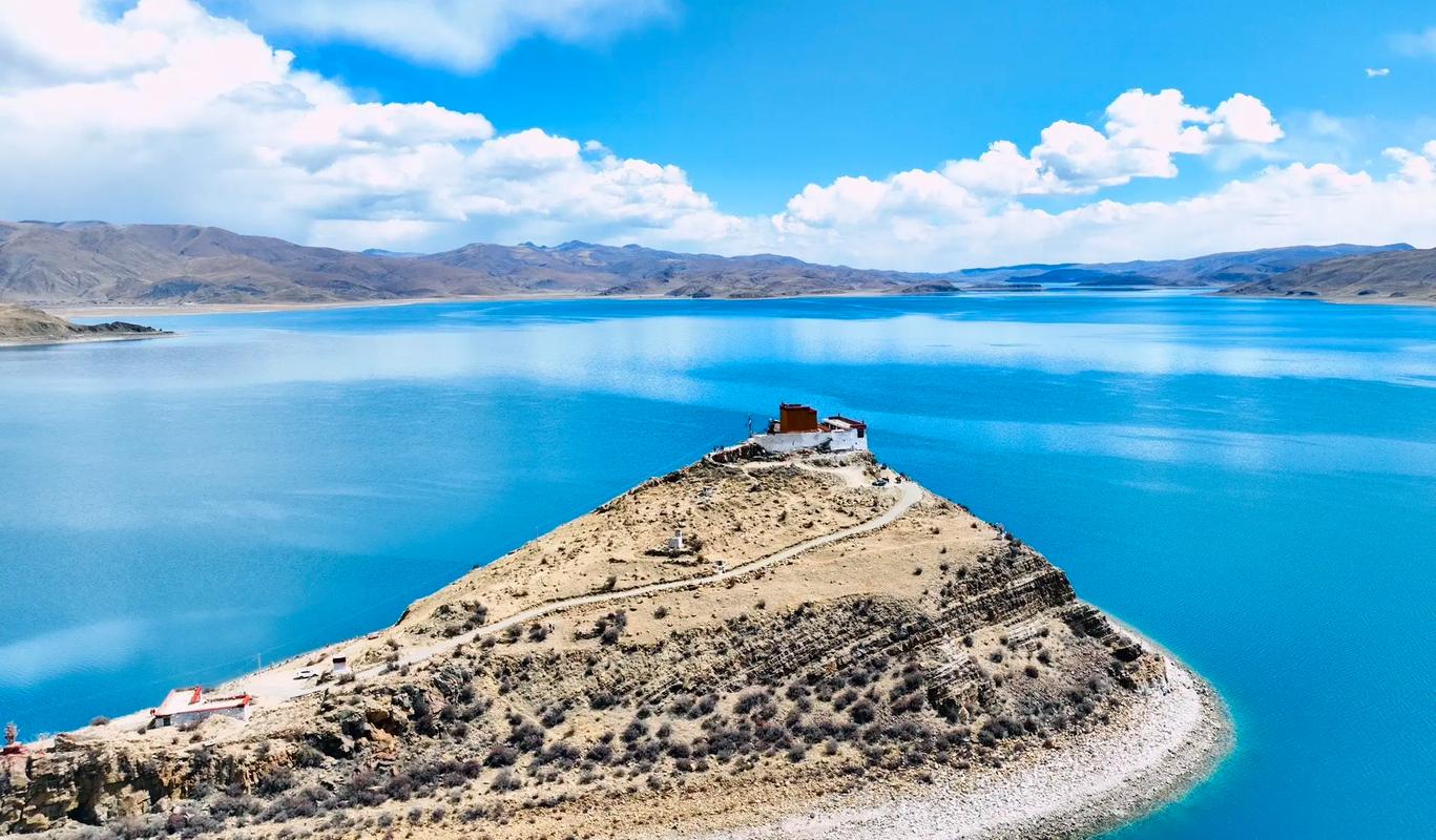 [awsl]路线推荐:拉萨—雅尼洋河观景台一岗巴拉山一羊卓雍措(羊湖)