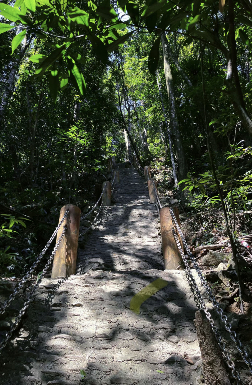 琼中黎母山寺庙简介图片