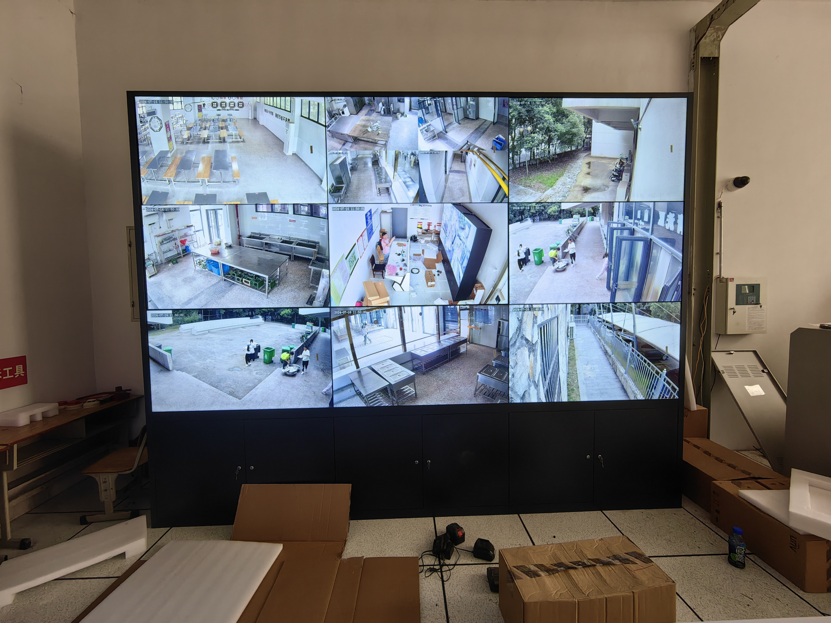 5mm拼接屏 3x3落地机柜安装监控电视墙大屏项目实拍 #监控电视墙#液晶