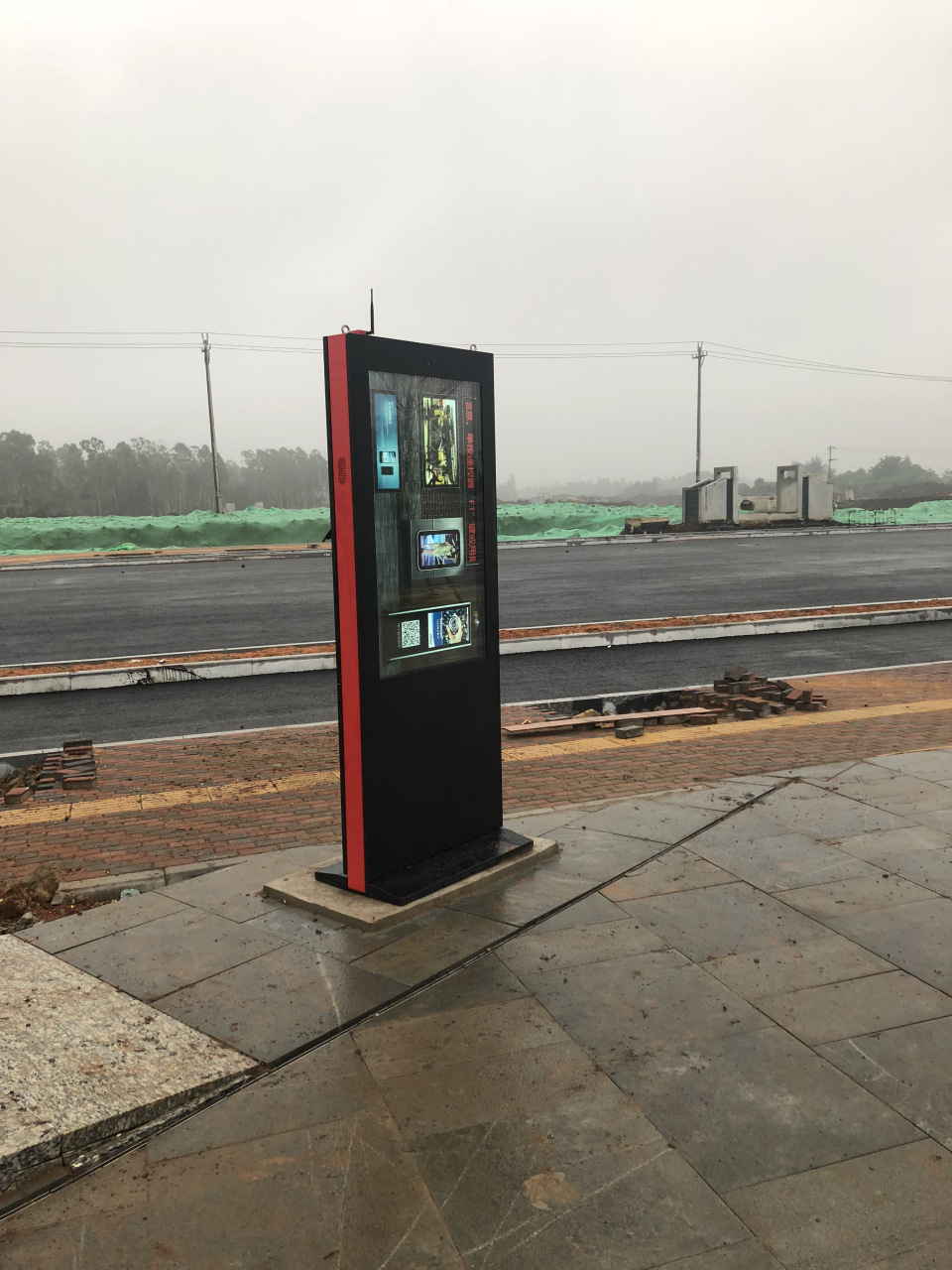 户外广告机户外液晶屏广告机户外触摸一体机,体感互动一体机,户外体感