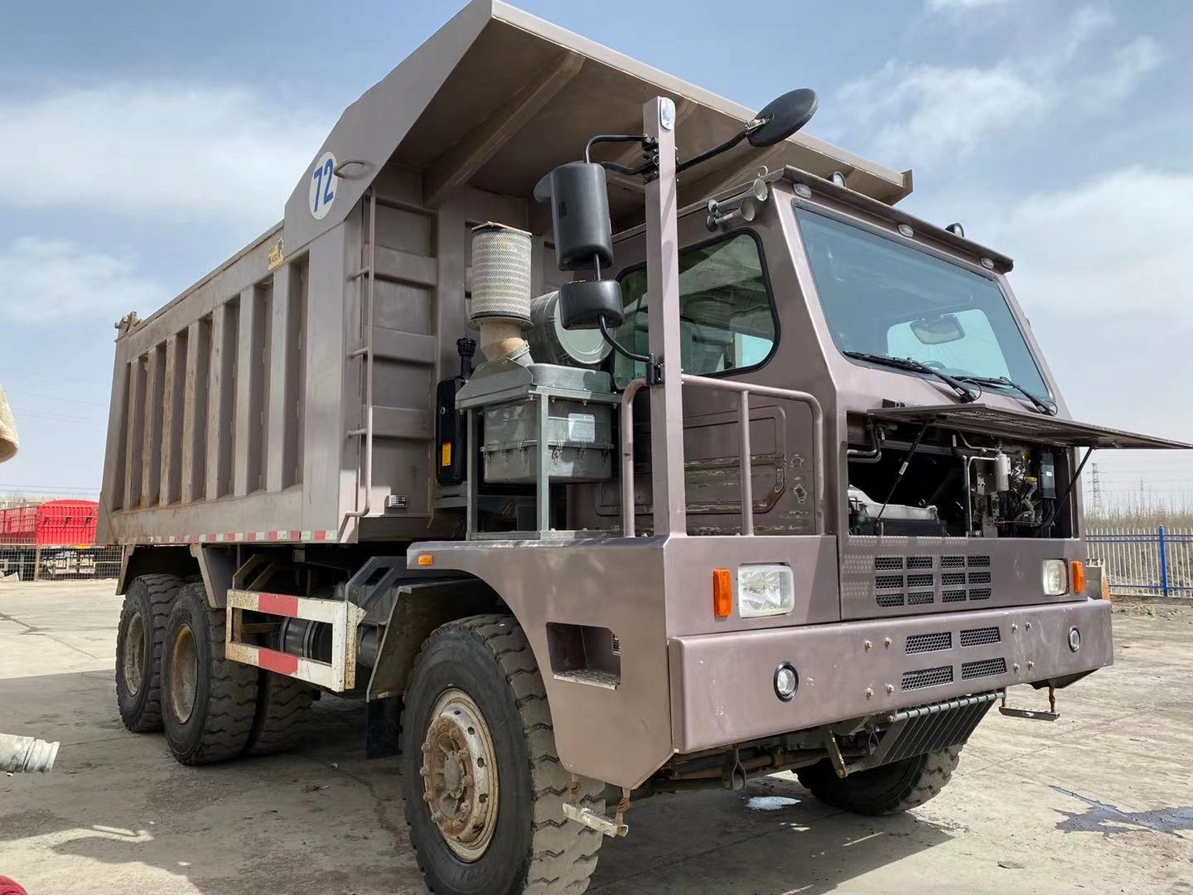 重汽矿霸全车原版原漆