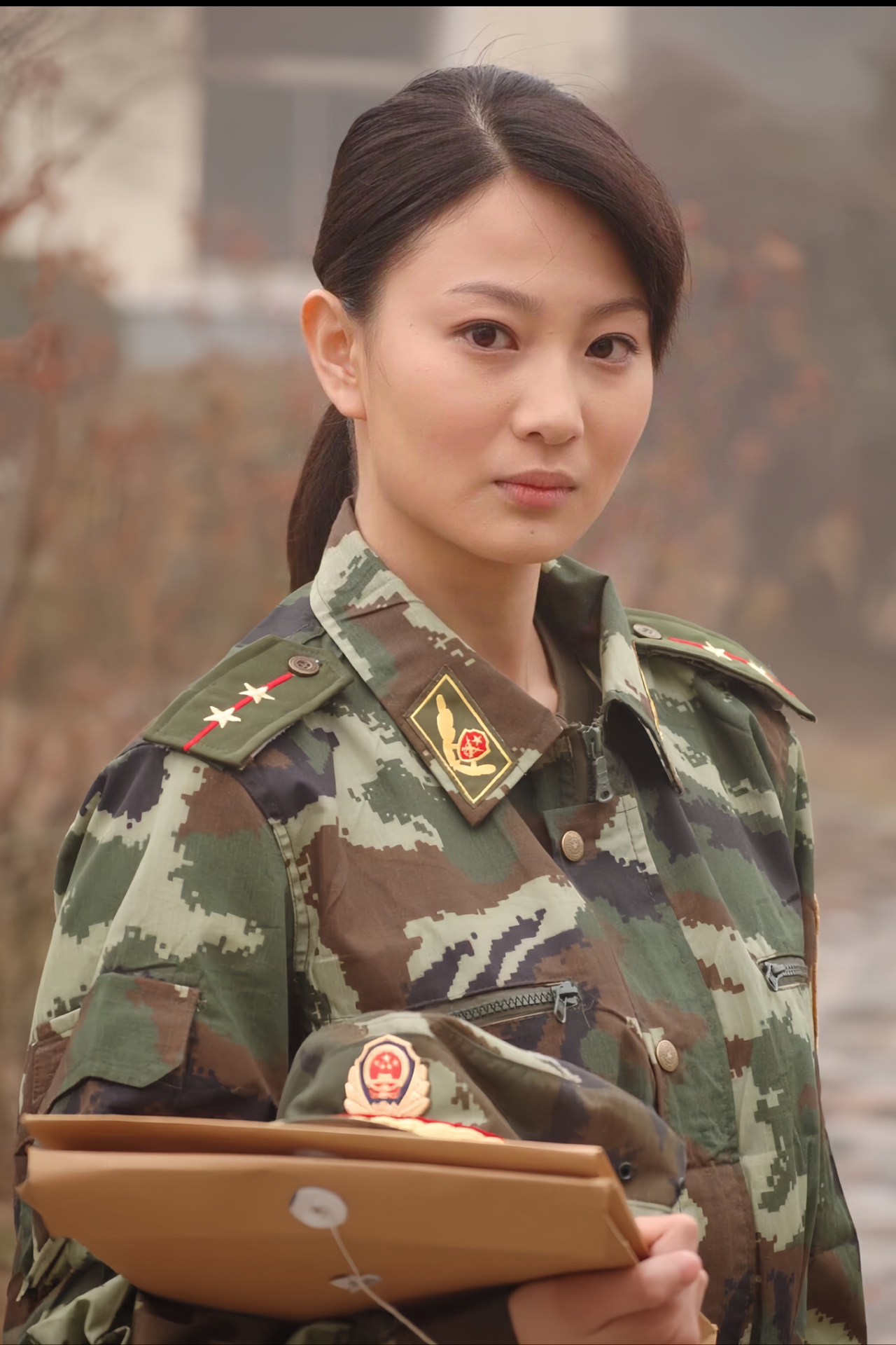 军旅女演员图片