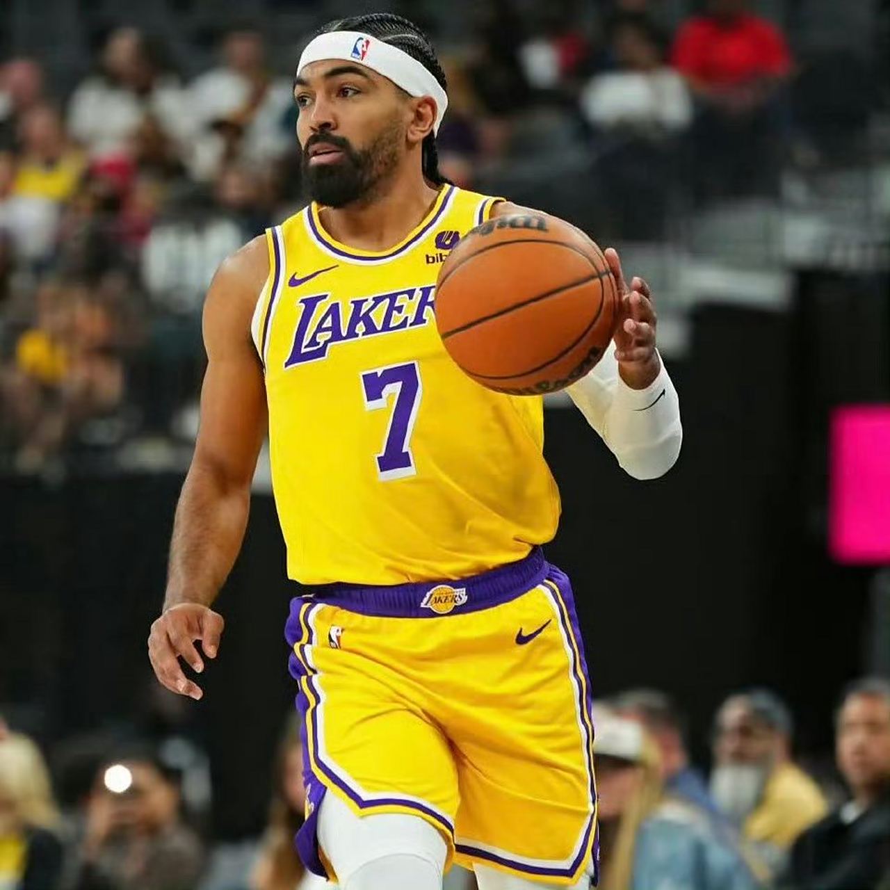 湖人文森特有可能被加入交易.