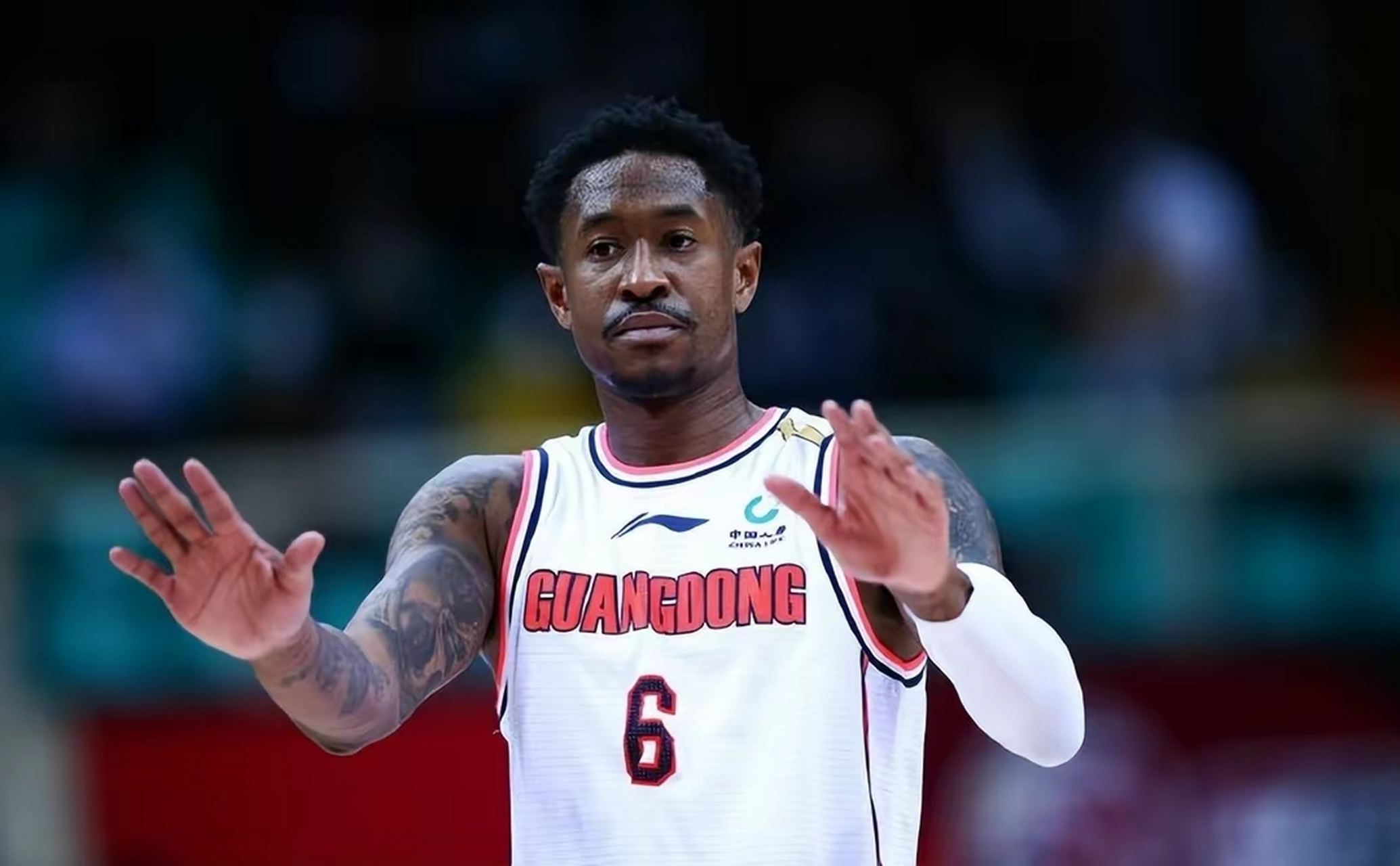 尽管知道跟腱受过大伤,广东队签回功勋外援马尚的时候还是给出了全额