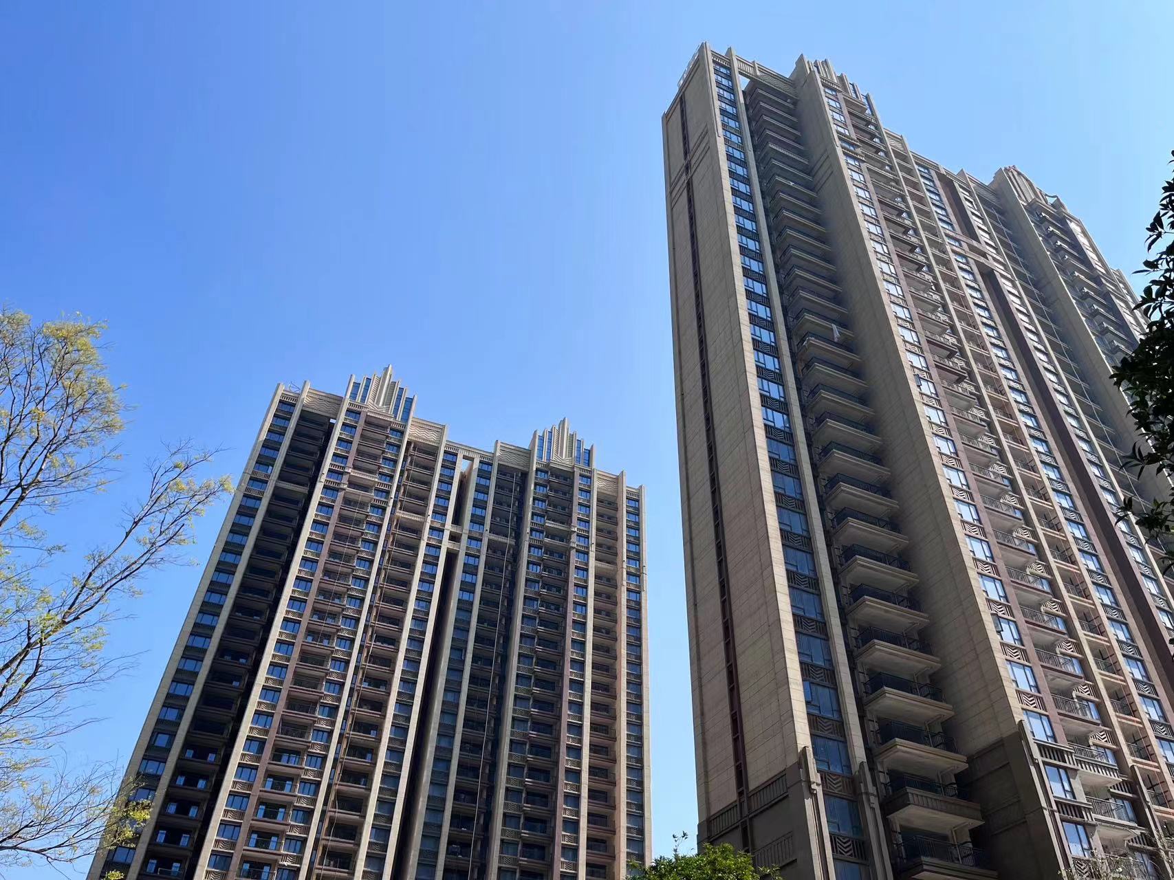 截止至2023年4月15日,河源恒大雅苑已成功交付近千余户带装修房.