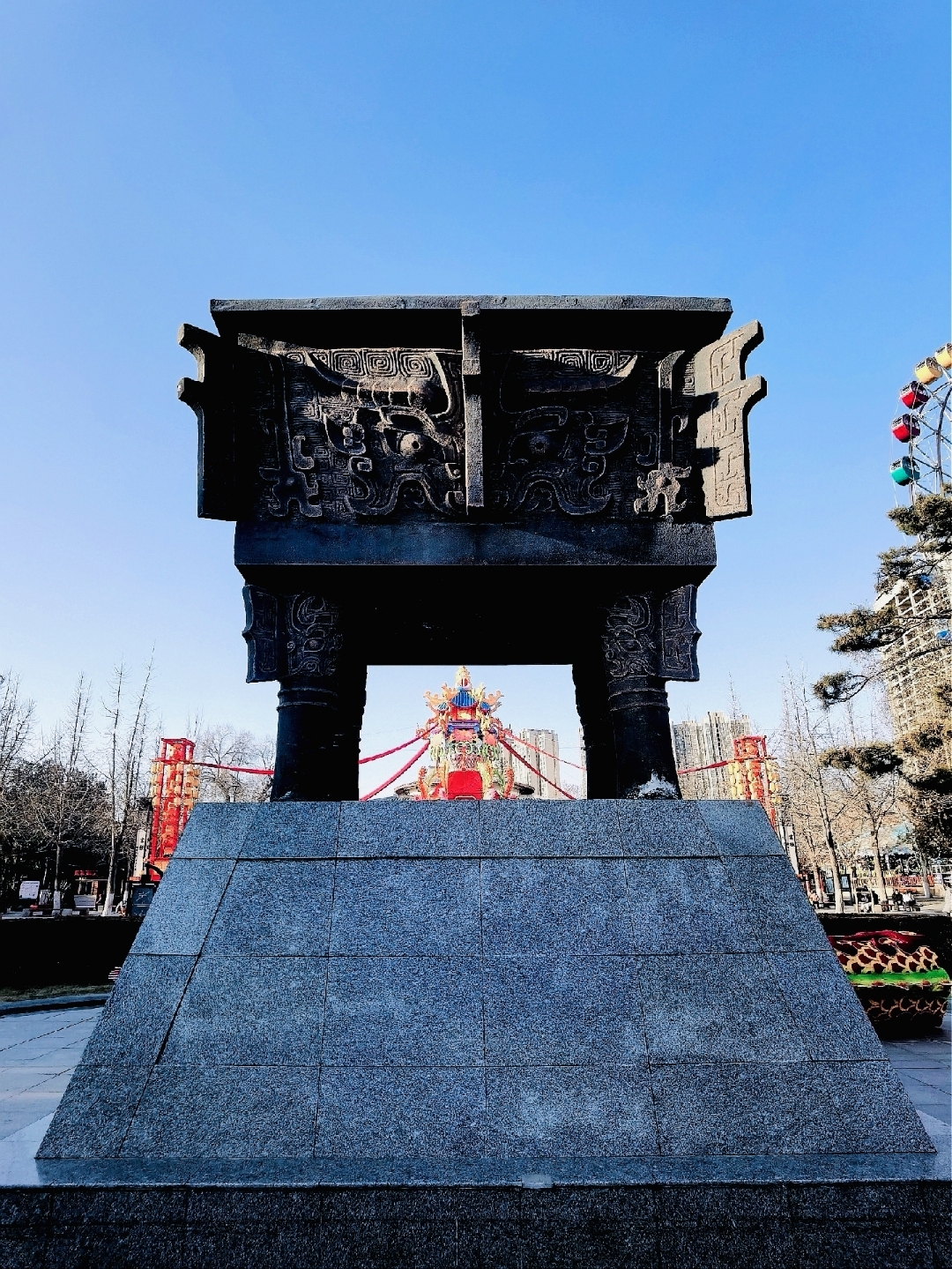 河南洛阳王城公园,是一座充满历史底蕴和壮丽景色的公园