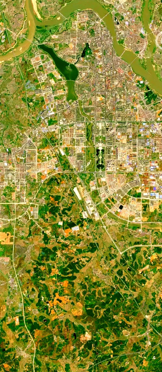 1) 2023年5月1日拍摄的卫星影像图片,江西省抚州市