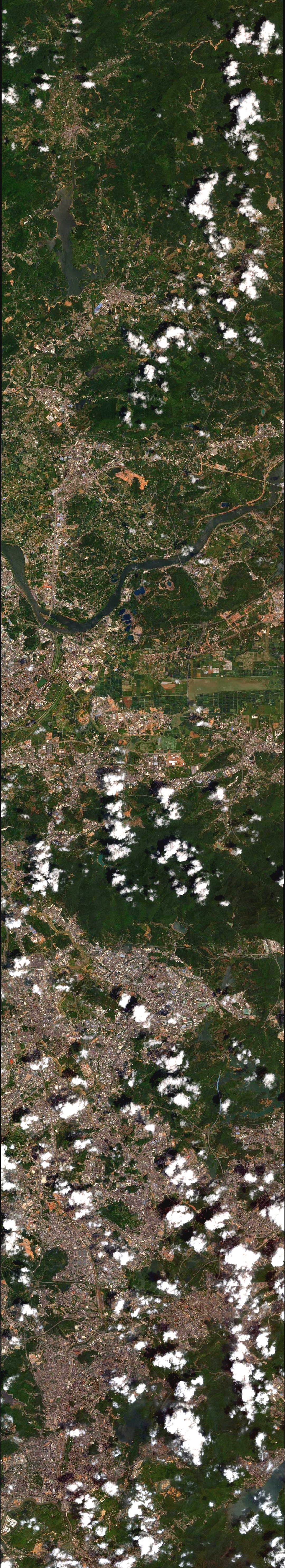 25) 2023年7月25日卫星影像图片,广东省东莞—深圳市