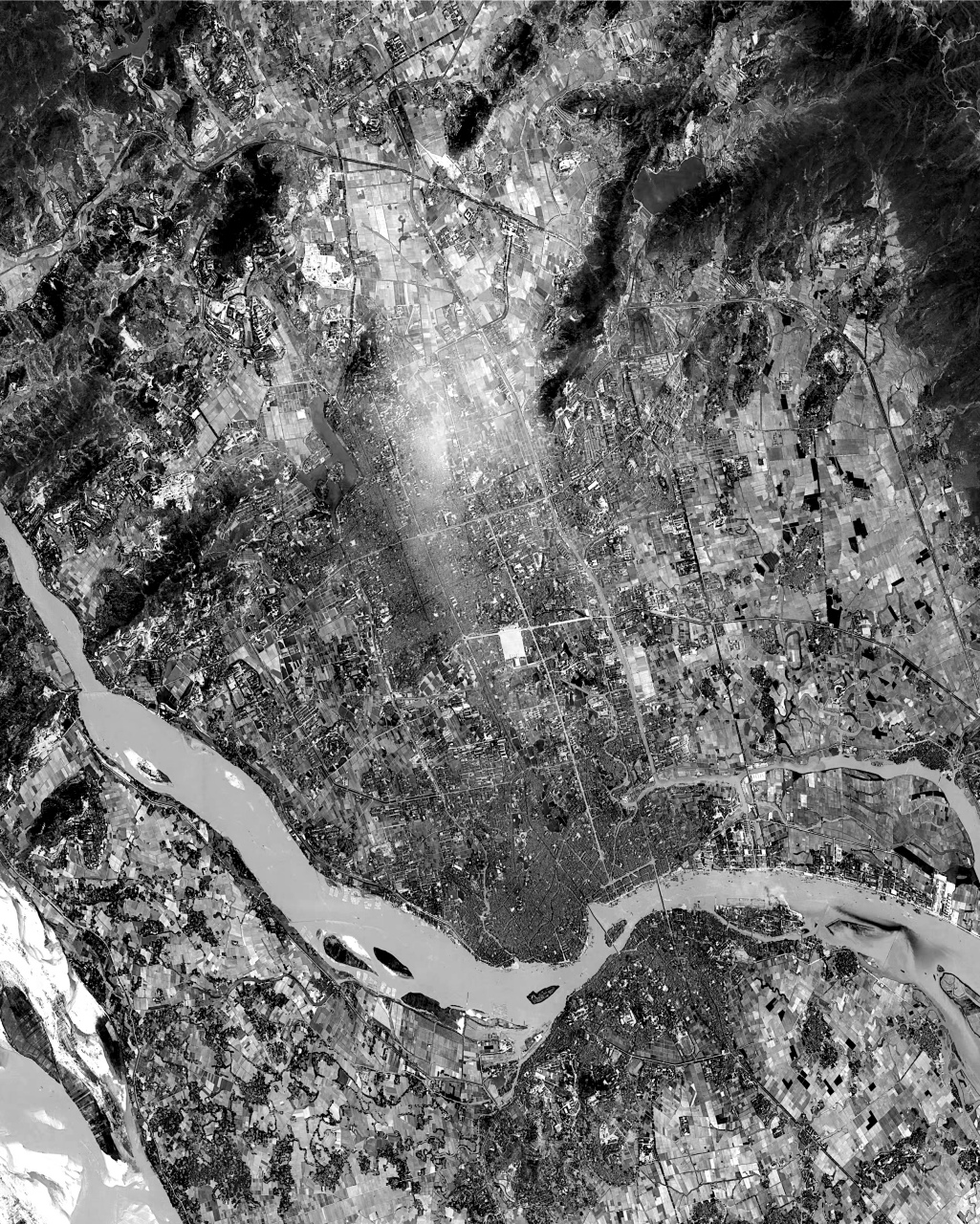 1980年福建福州市清晰卫星图 —漂亮国锁眼地图(旋转观看)