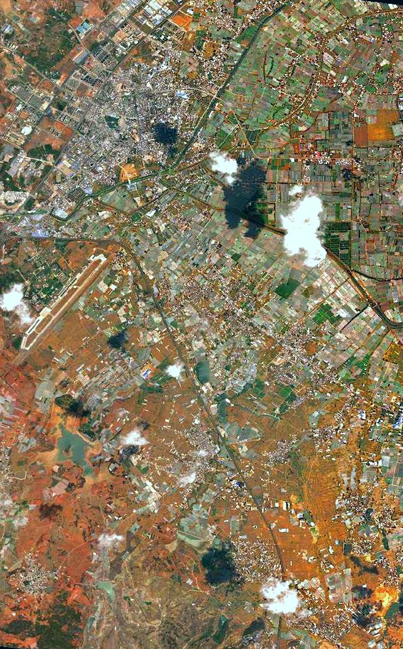 曲靖市高清卫星地图图片