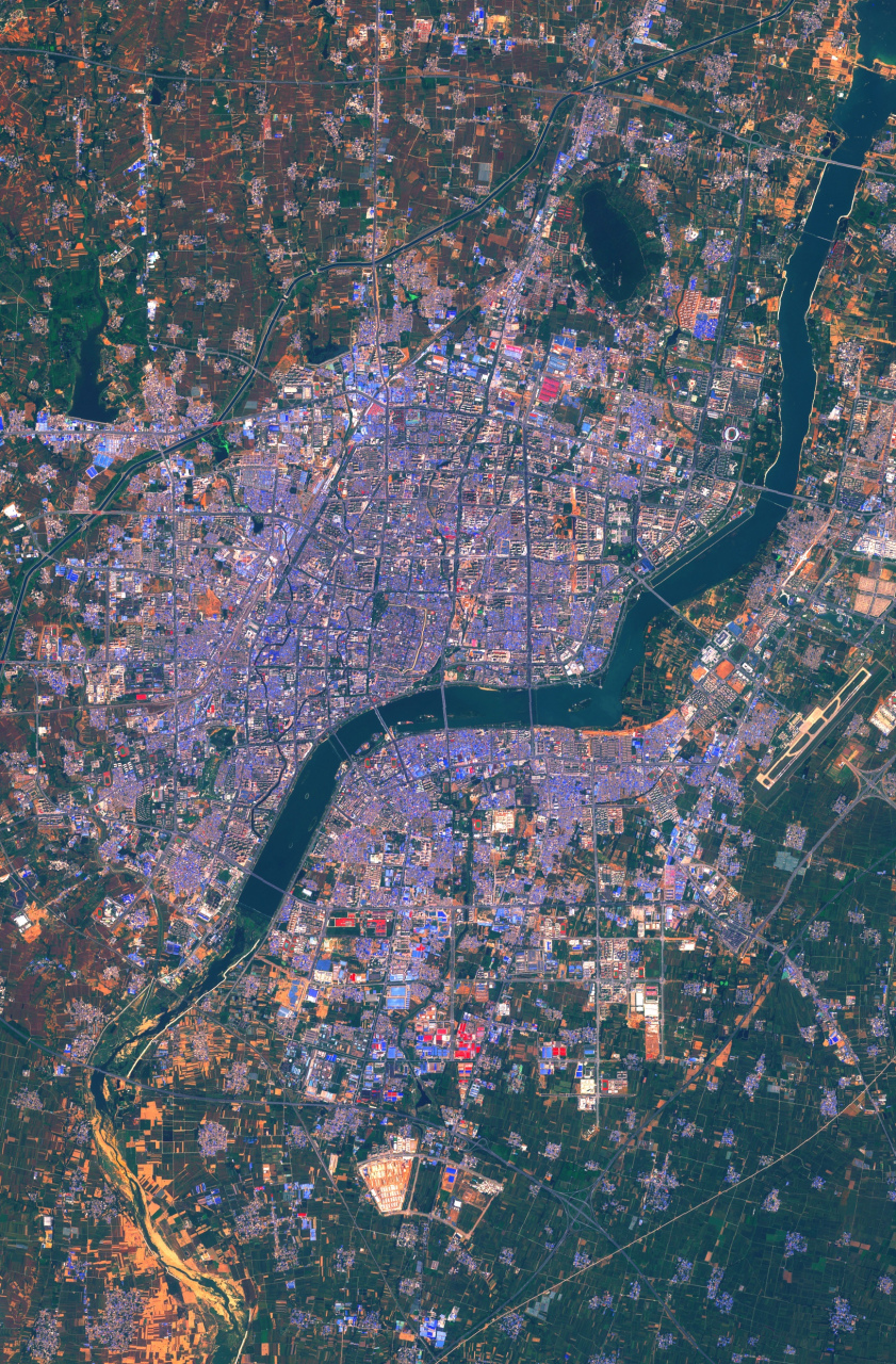 17) 2023年5月17日最近拍摄的卫星影像图片,河南省省域副中心城市