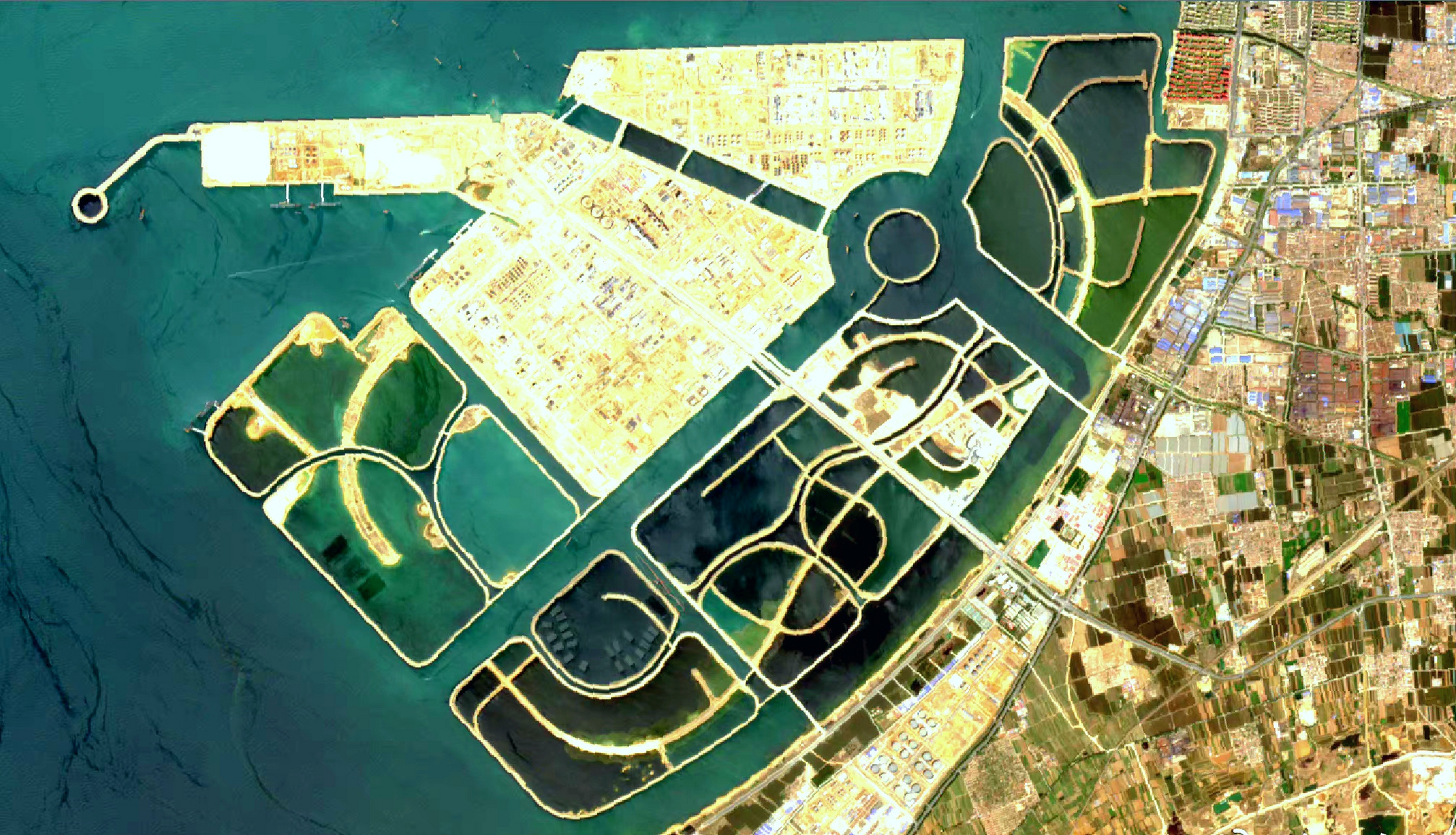 山东龙口市海岸,是建什么大工程?