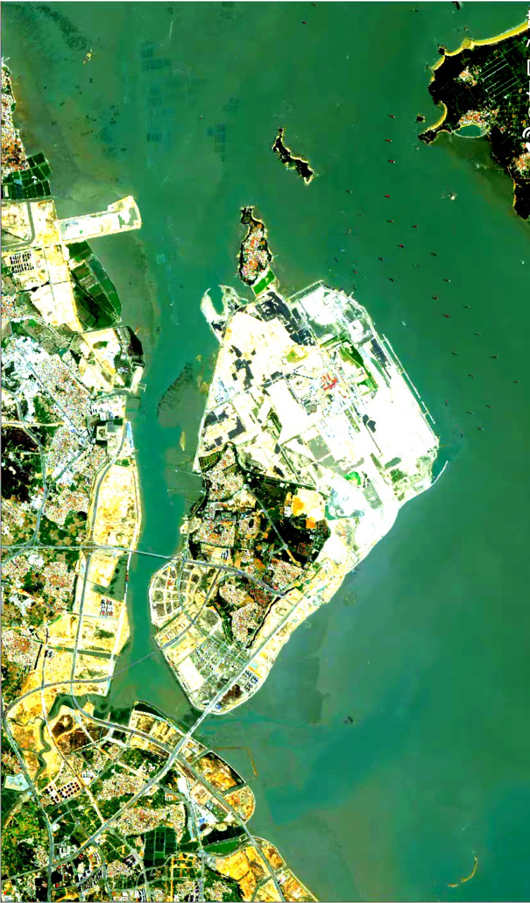 福建省厦门新机场最新进展图片 2015年11月和2023年03月.